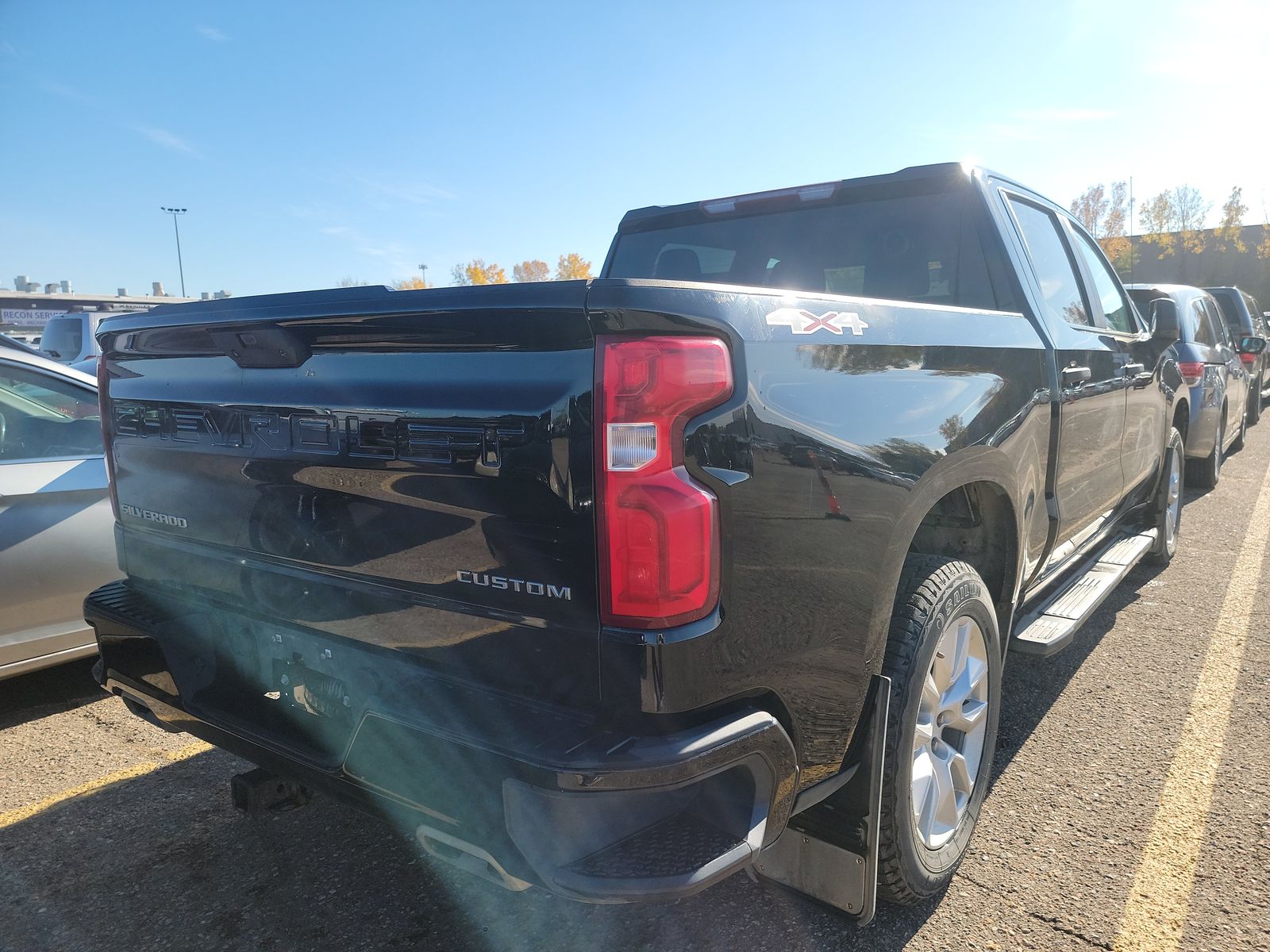 2019 Chevrolet Silverado 1500 Custom AWD