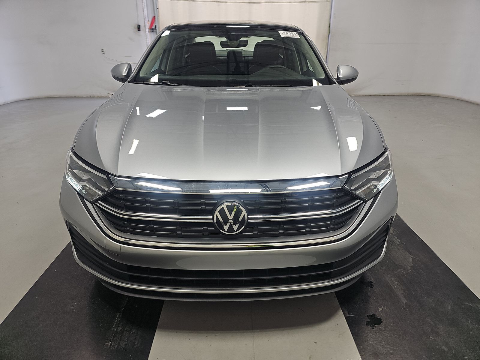 2024 Volkswagen Jetta 1.5T SE FWD