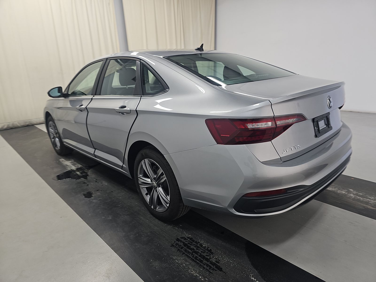 2024 Volkswagen Jetta 1.5T SE FWD