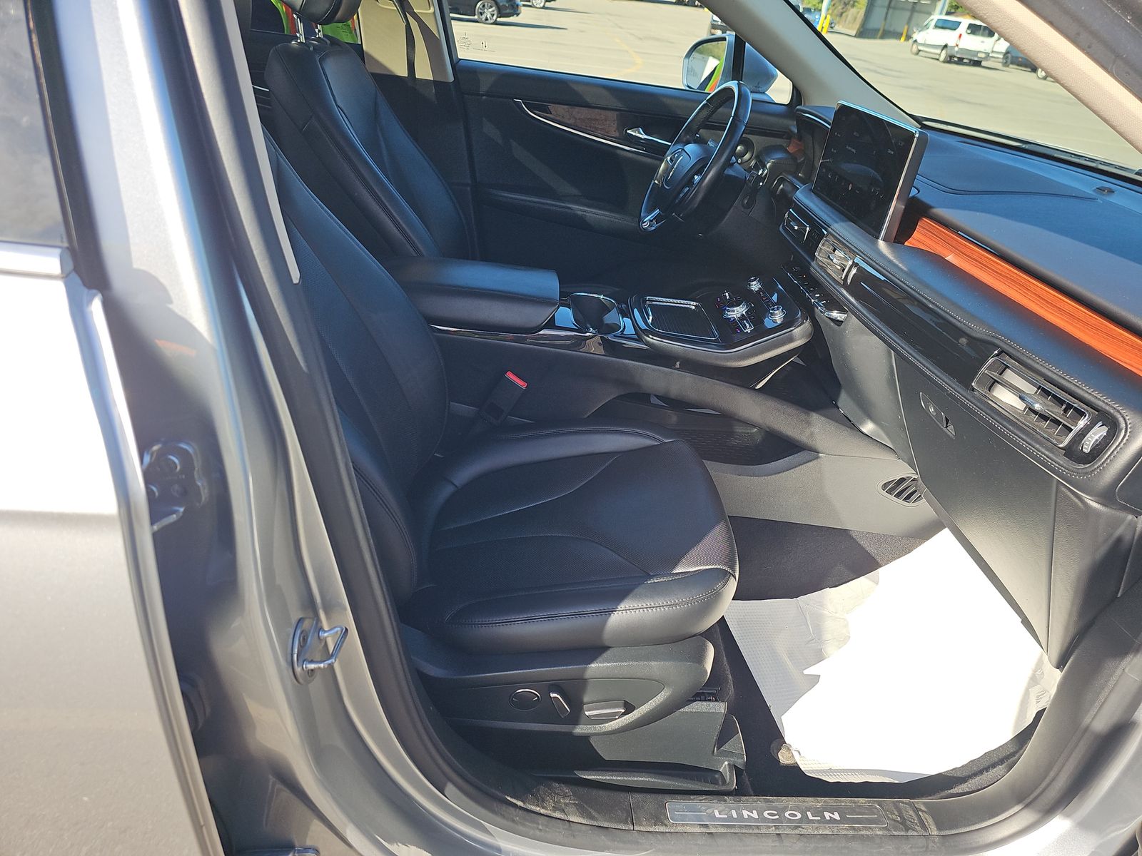 2022 Lincoln Nautilus Reserve AWD