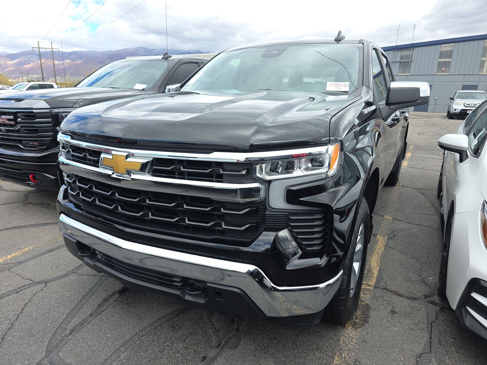 2025 Chevrolet Silverado 1500 LT AWD