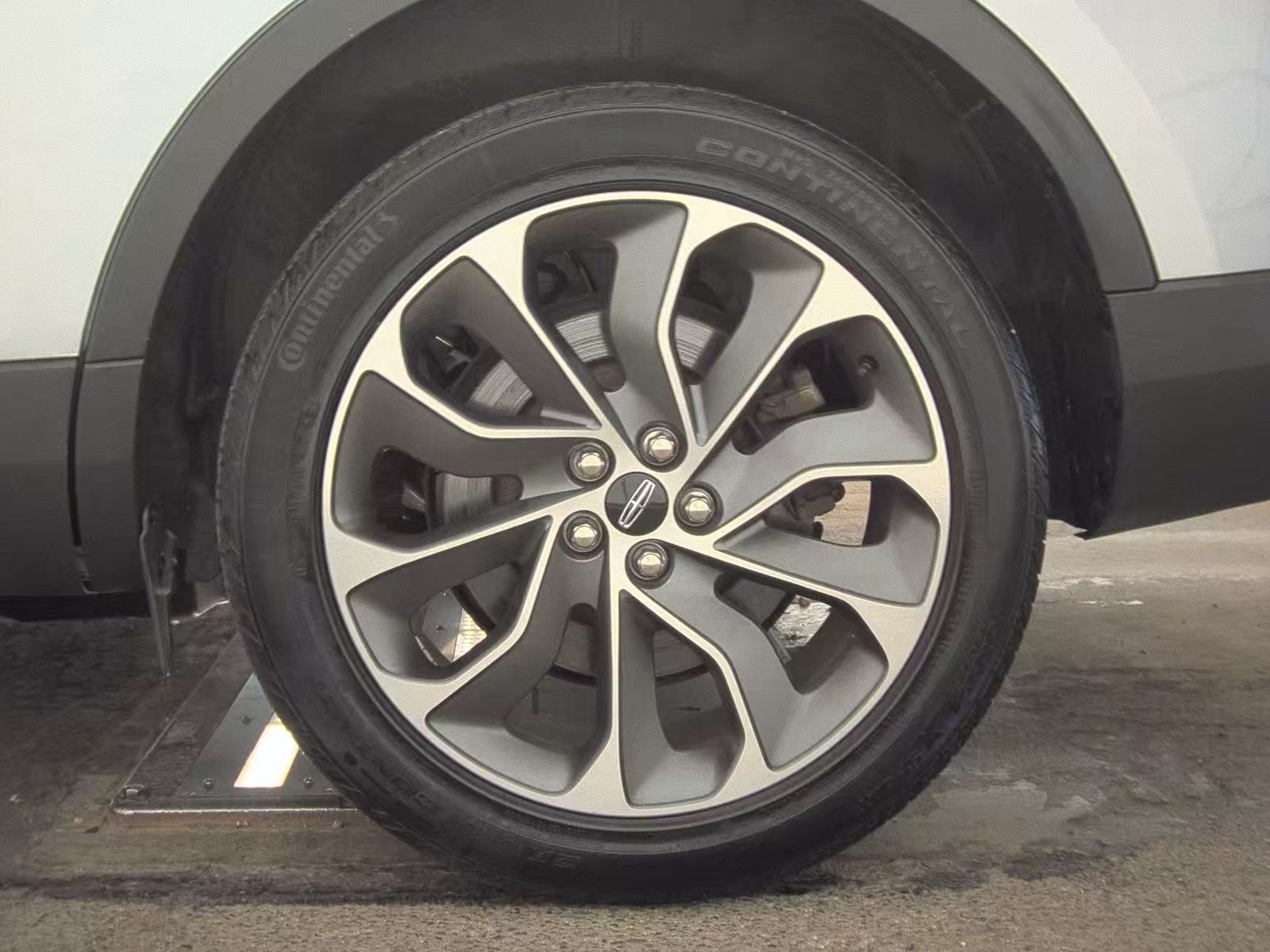 2022 Lincoln Nautilus Reserve AWD