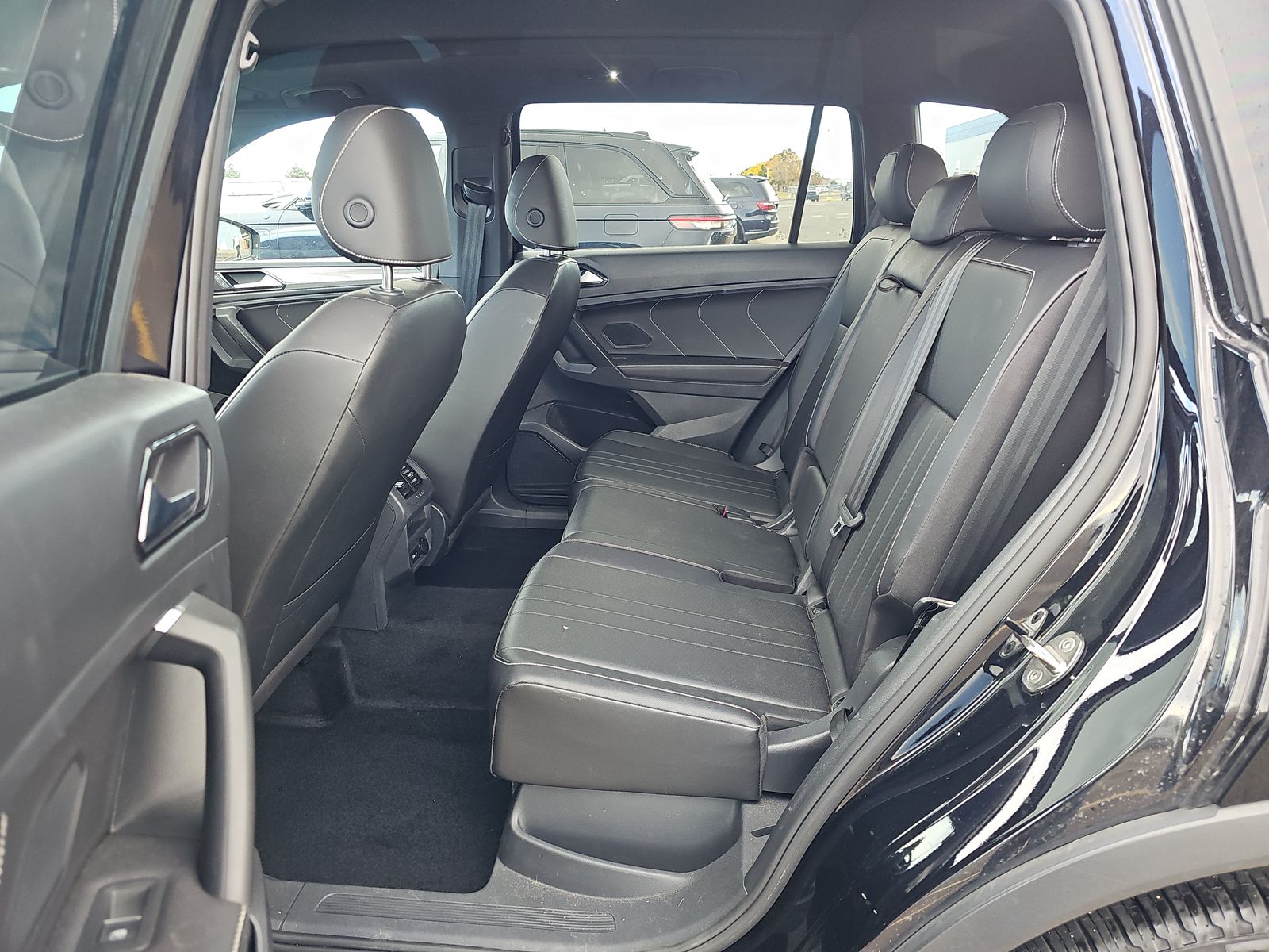 2022 Volkswagen Tiguan 2.0T SE R-Line Black AWD