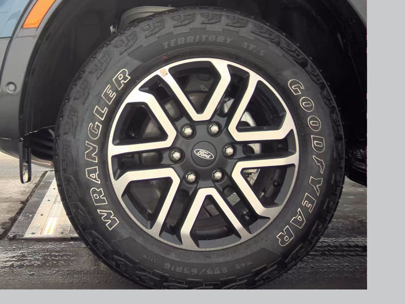 2024 Ford Ranger LARIAT AWD