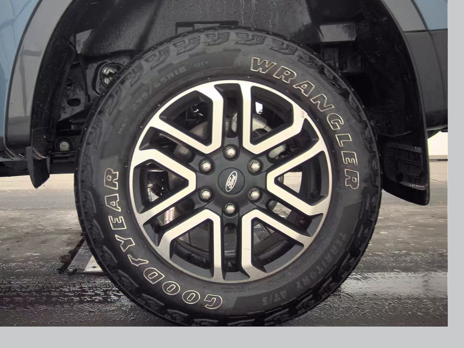 2024 Ford Ranger LARIAT AWD