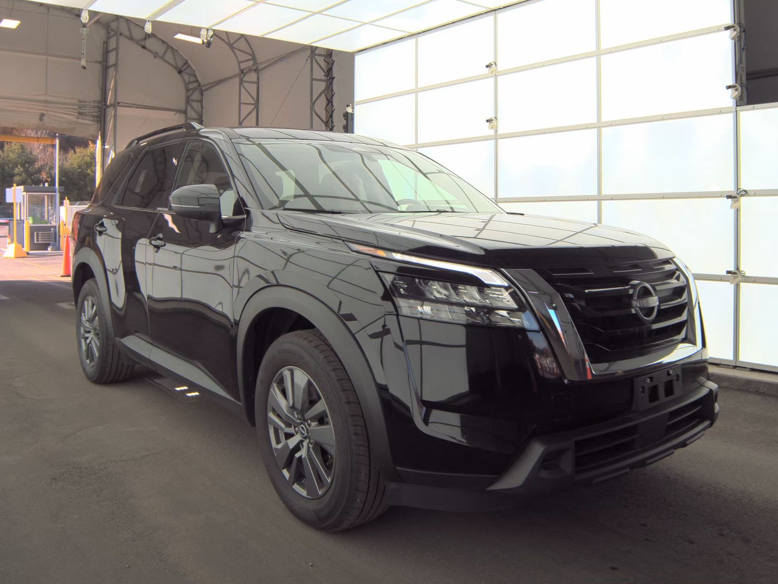 2024 Nissan Pathfinder SV AWD