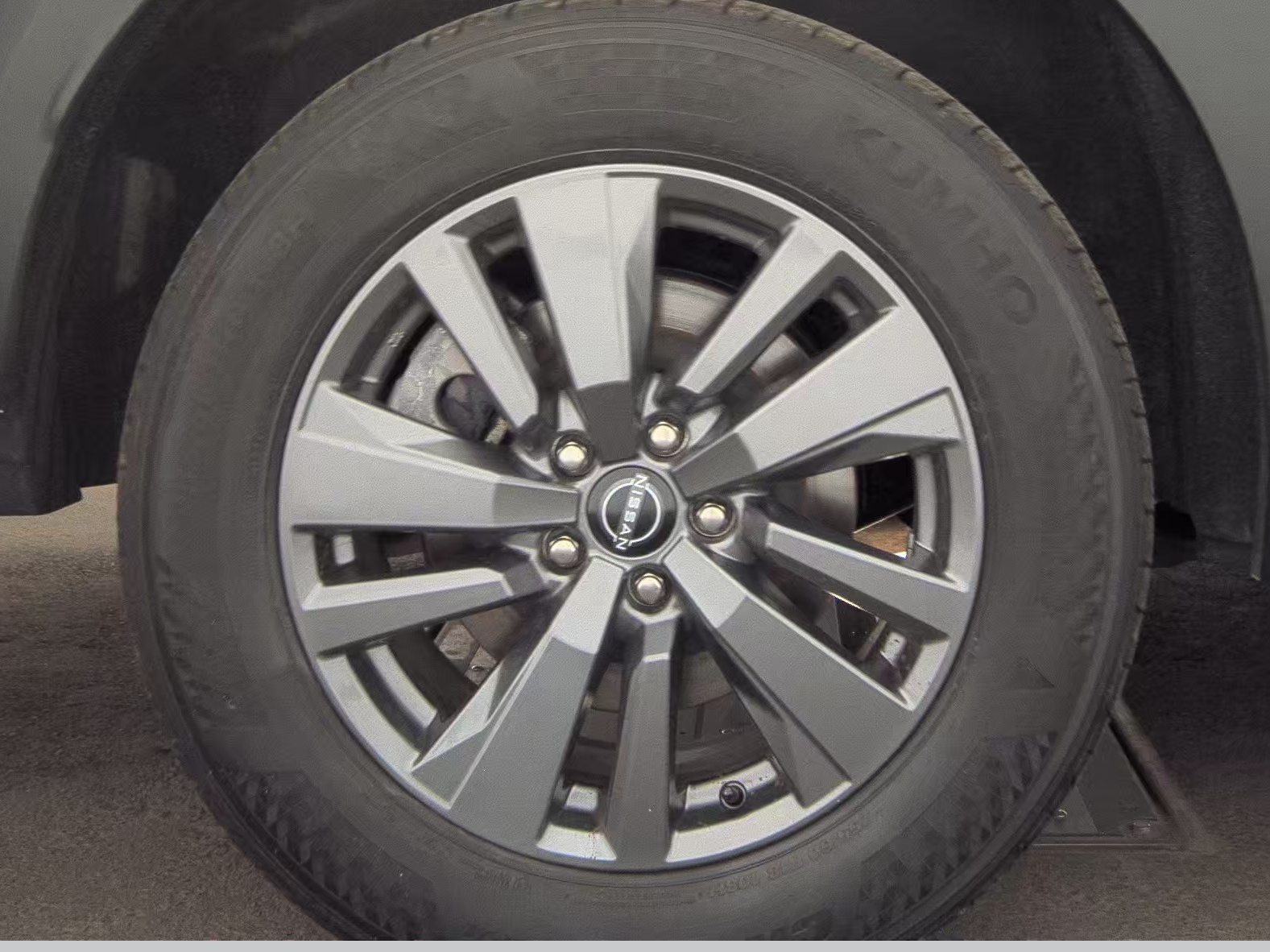 2024 Nissan Pathfinder SV AWD