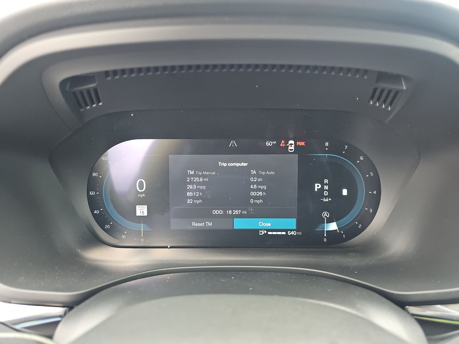 2025 Volvo XC60 B5 Plus AWD