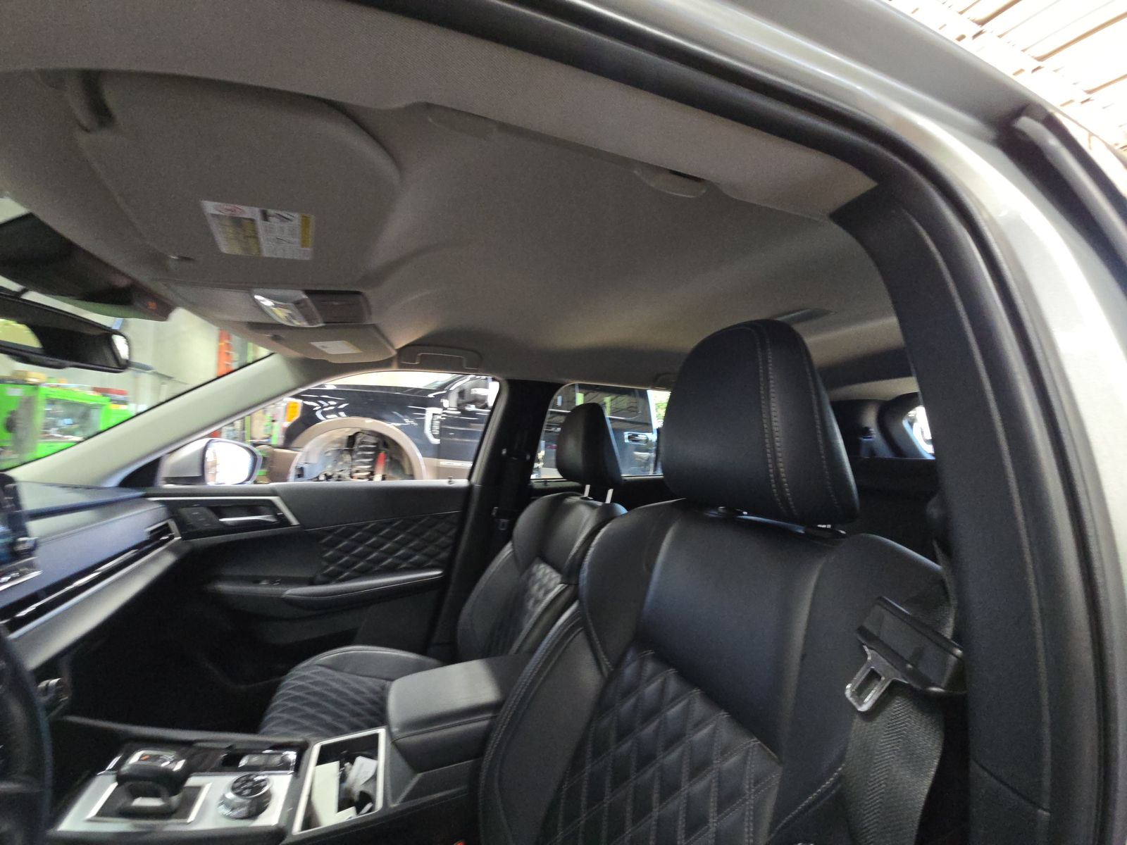 2023 Mitsubishi Outlander PHEV 40th Anniversary Edition AWD