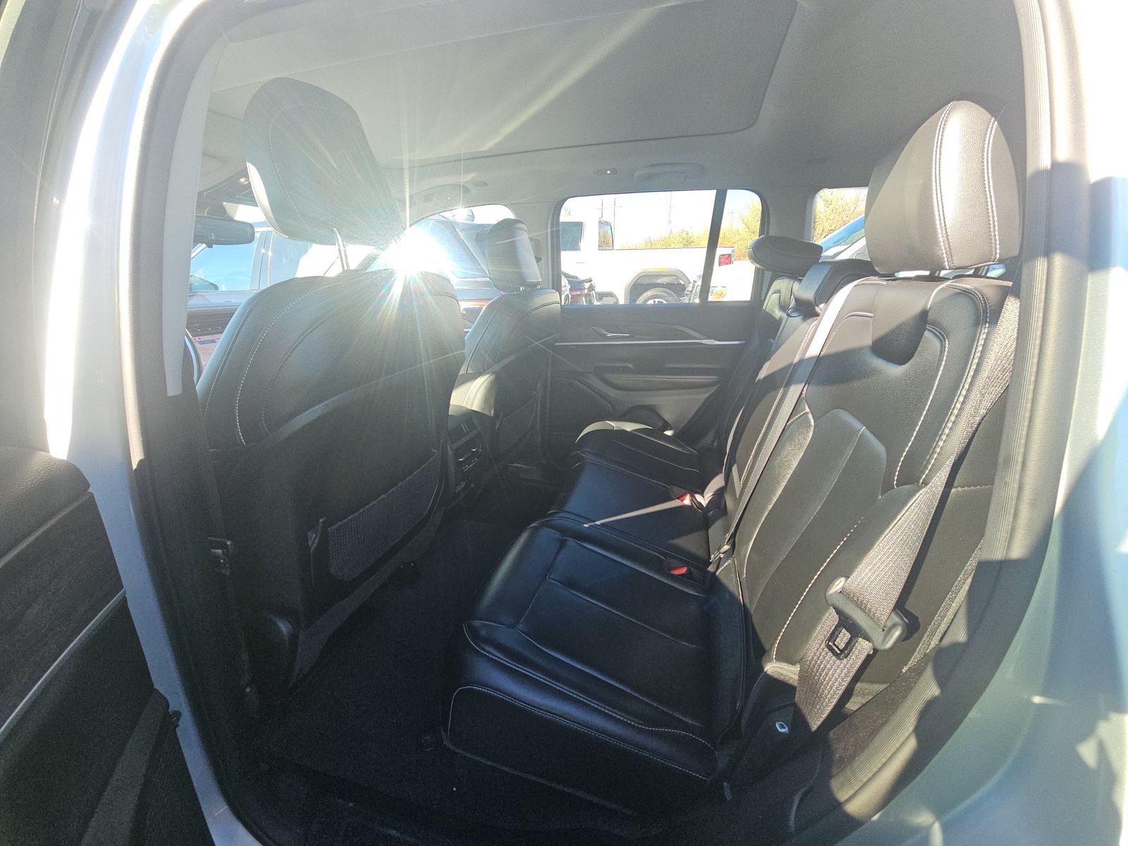 2024 Jeep Grand Cherokee Limited AWD