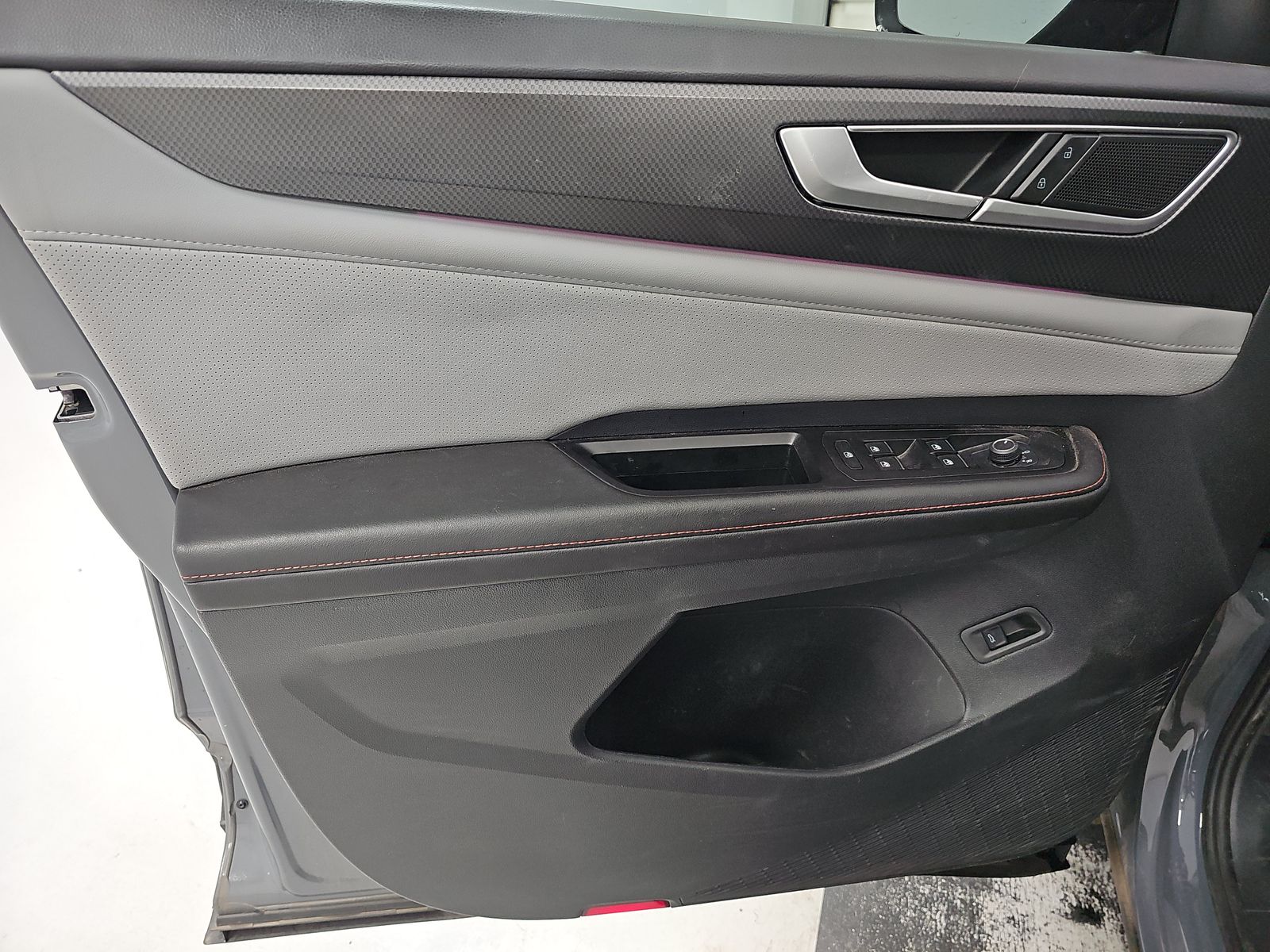 2024 Volkswagen Atlas 2.0T Peak Edition SE AWD