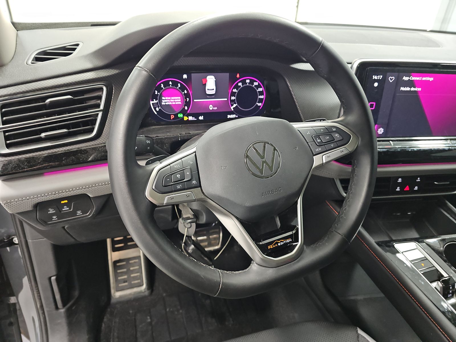 2024 Volkswagen Atlas 2.0T Peak Edition SE AWD