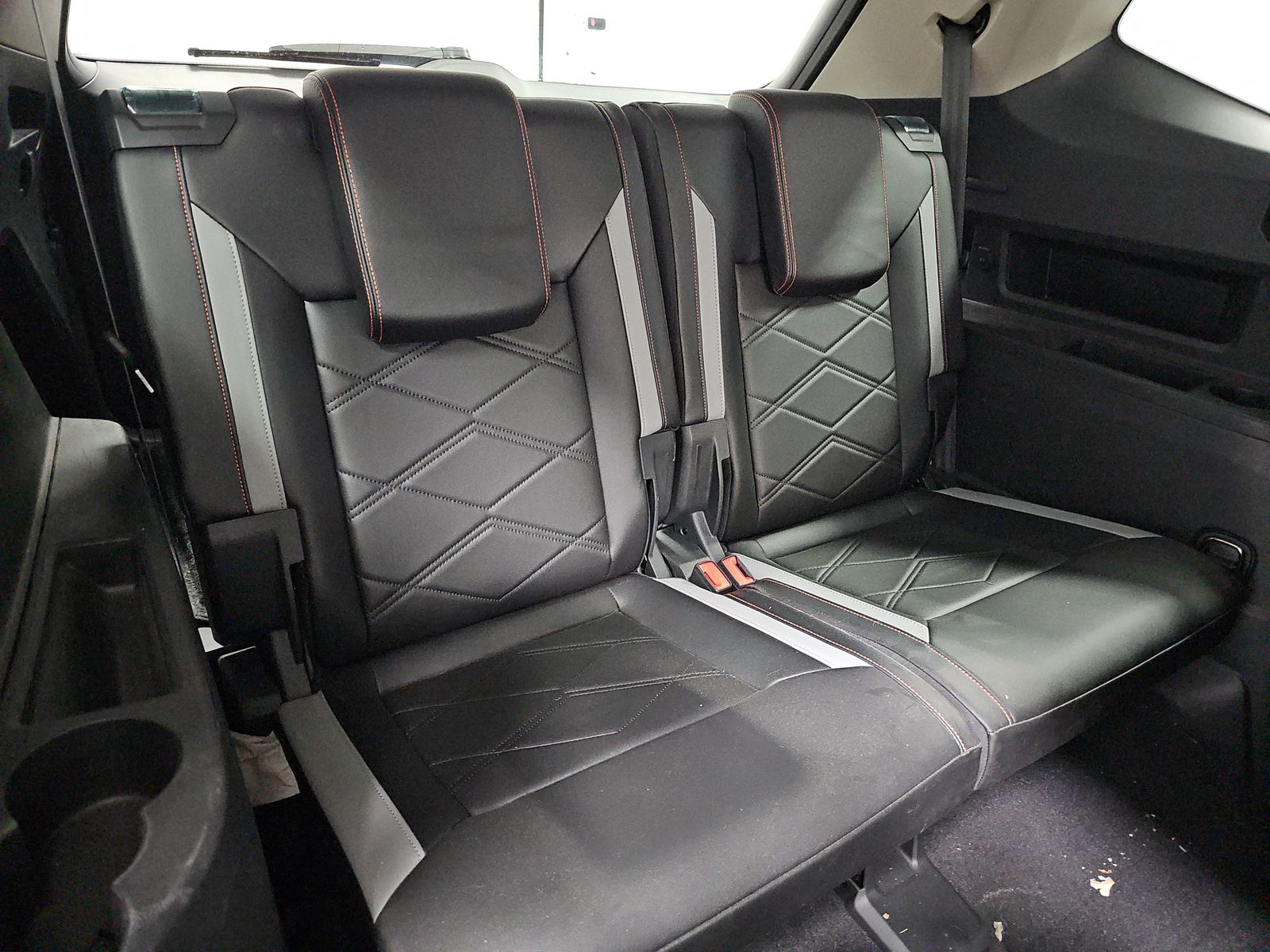 2024 Volkswagen Atlas 2.0T Peak Edition SE AWD