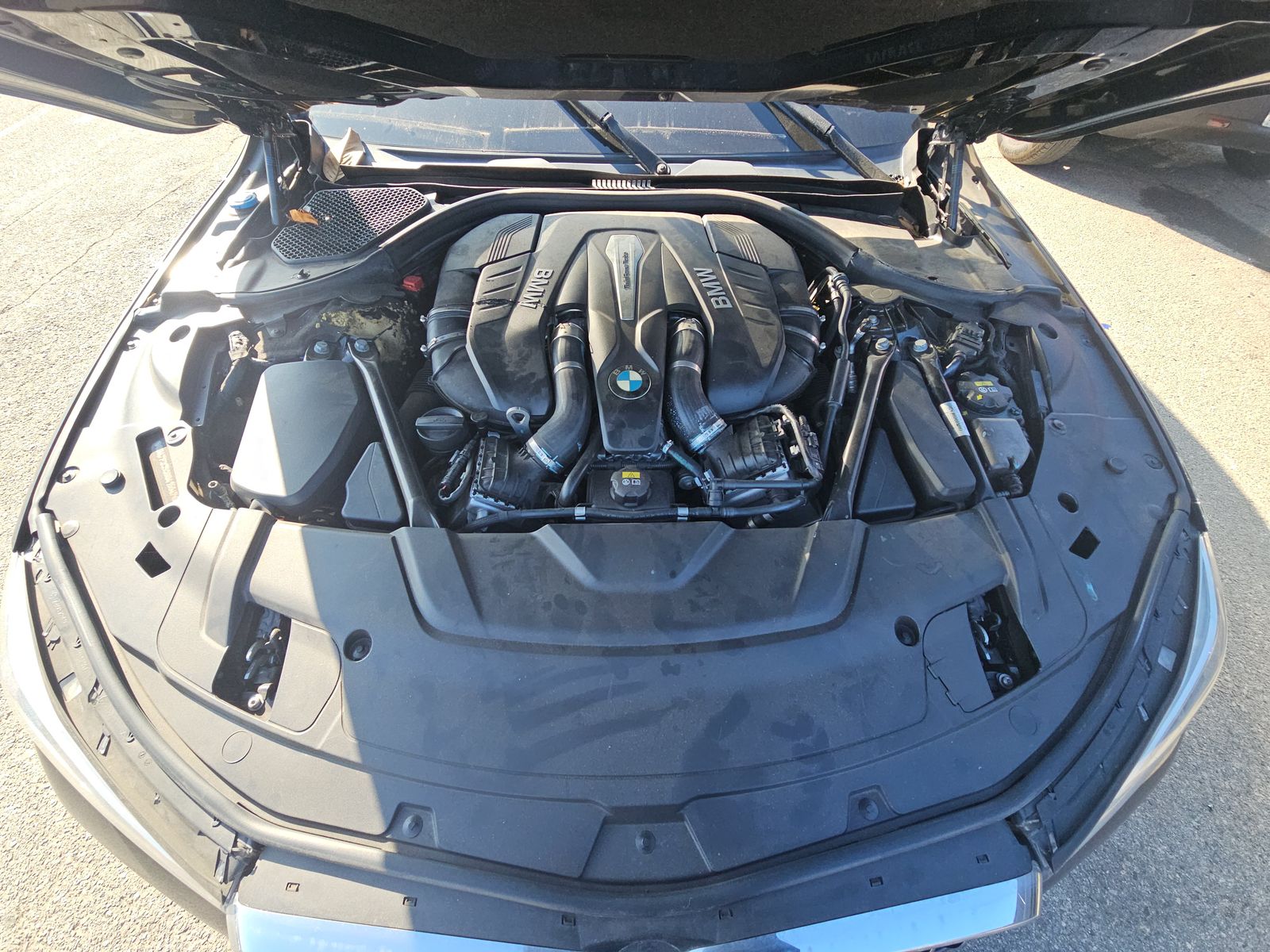 2016 BMW 7 Series 750i xDrive AWD