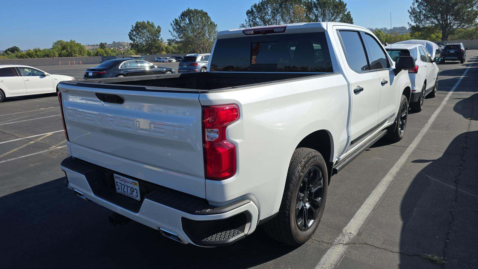 2022 Chevrolet Silverado 1500 High Country AWD