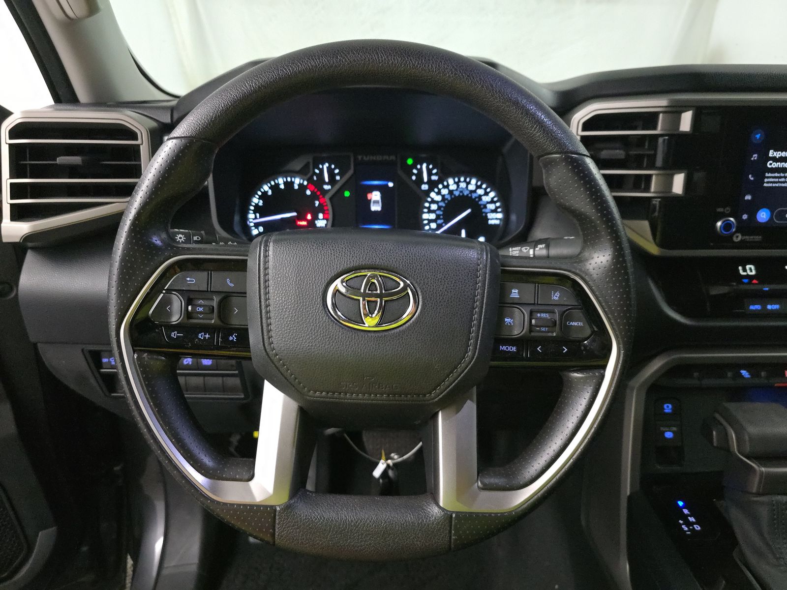 2023 Toyota Tundra SR5 AWD