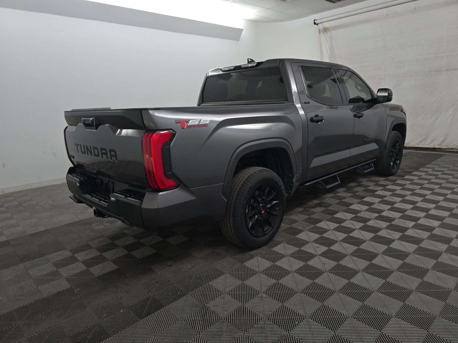 2023 Toyota Tundra SR5 AWD