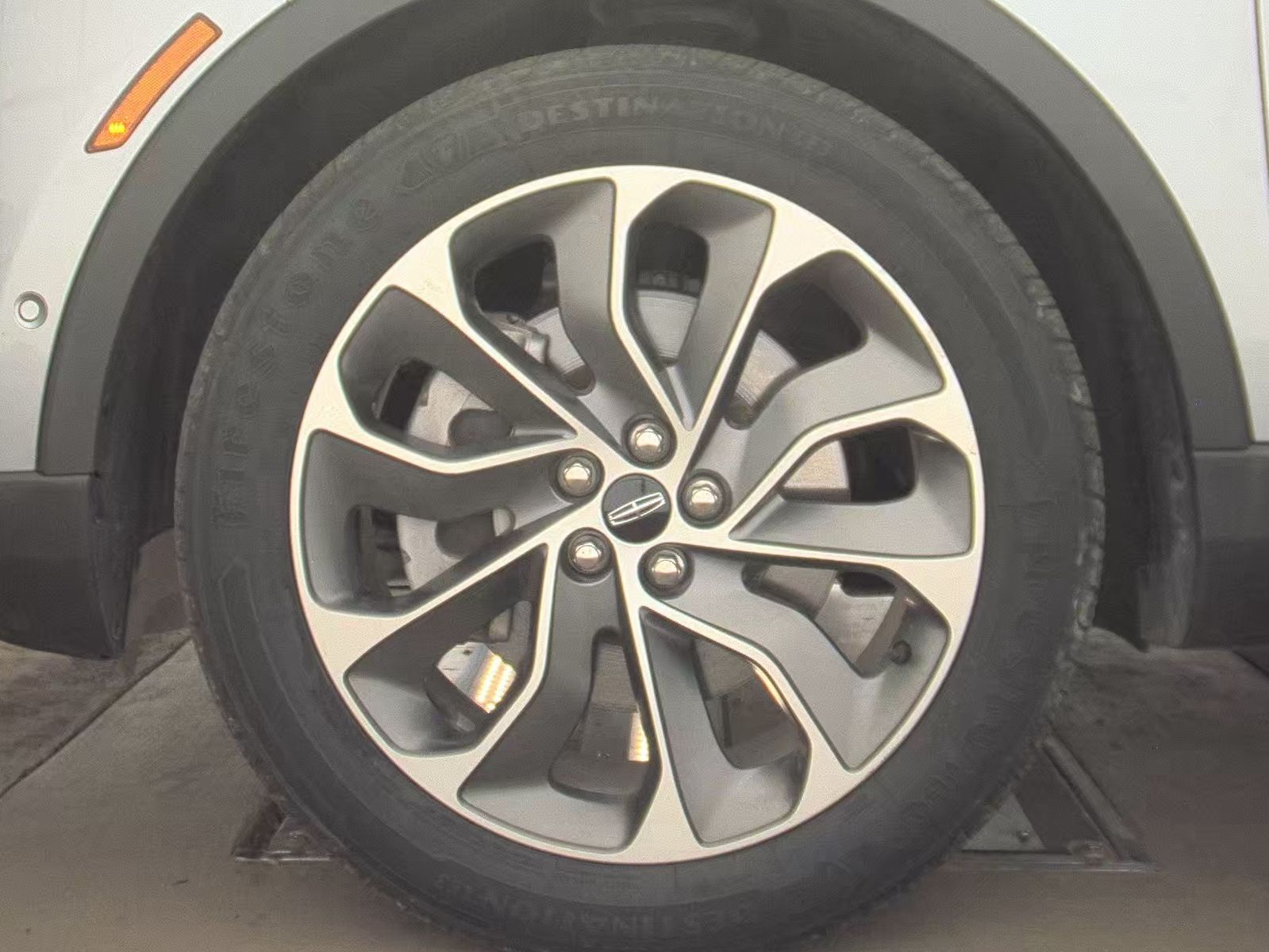 2022 Lincoln Nautilus Reserve FWD