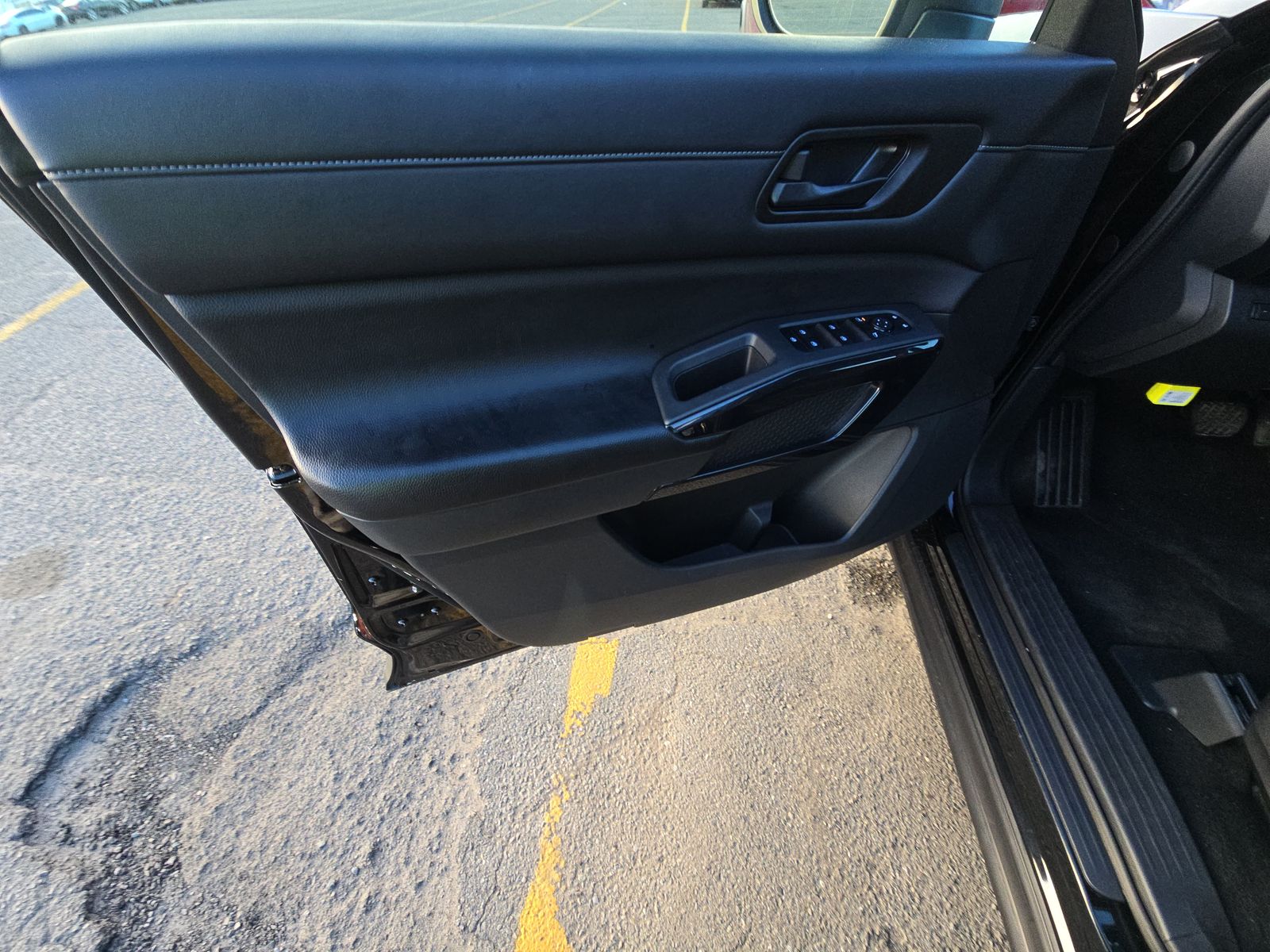 2024 Nissan Pathfinder SV AWD