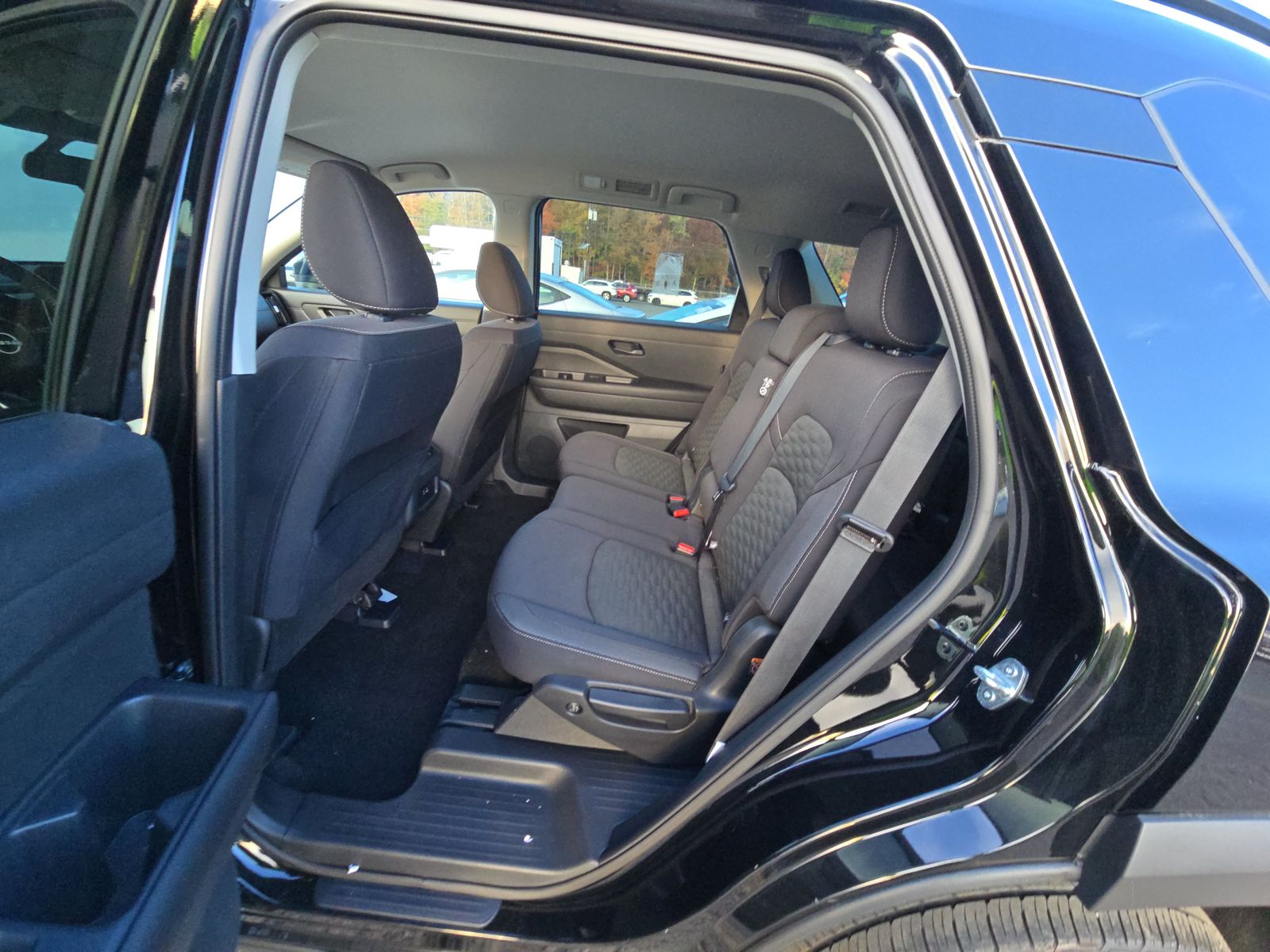 2024 Nissan Pathfinder SV AWD