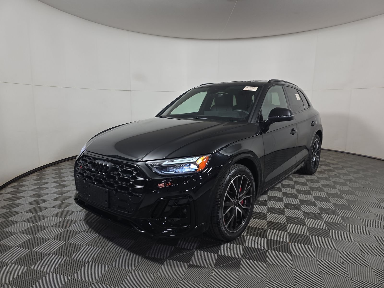 2025 Audi SQ5 Premium Plus AWD