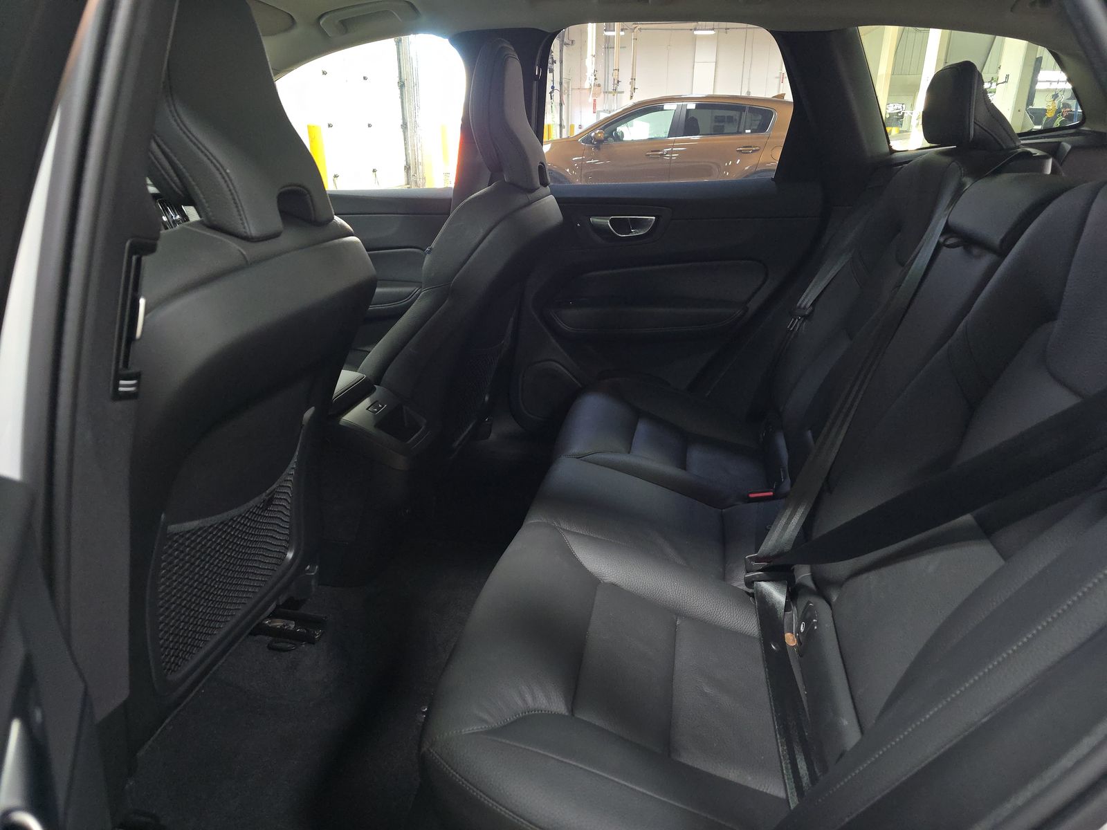 2025 Volvo XC60 B5 Plus AWD