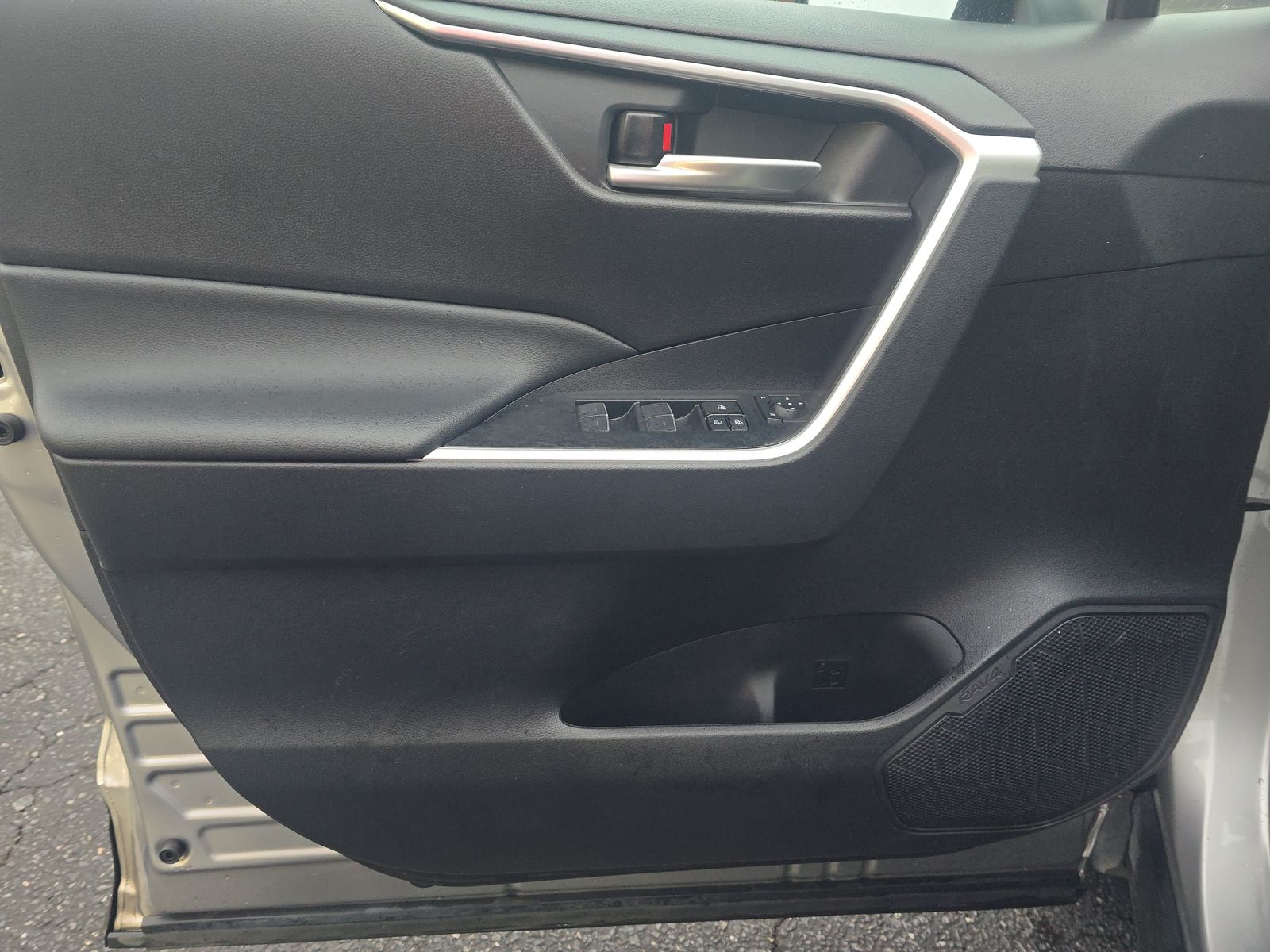 2023 Toyota RAV4 Hybrid XLE AWD