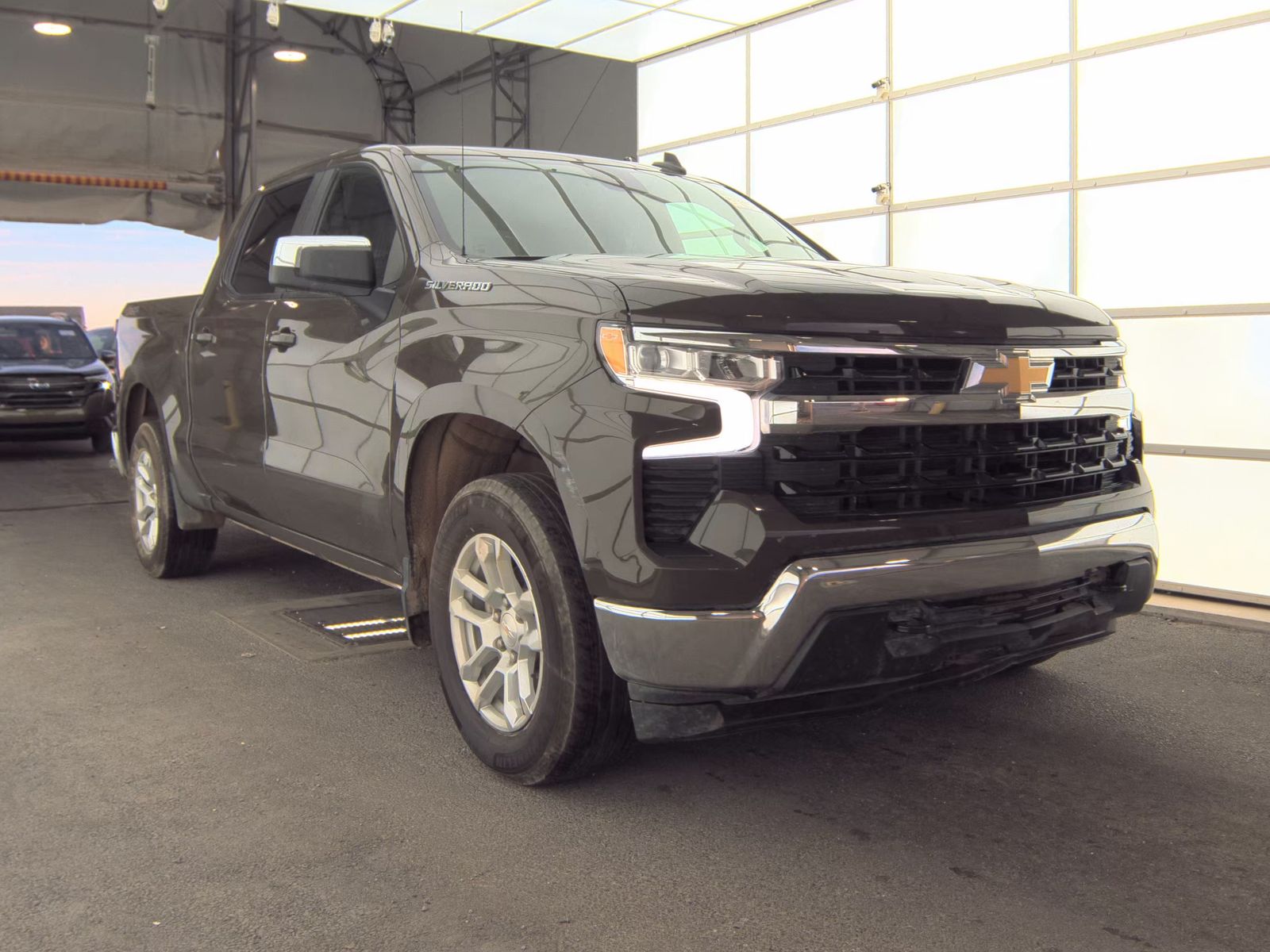 2023 Chevrolet Silverado 1500 LT AWD