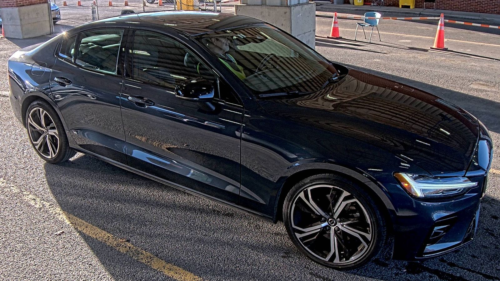 2024 Volvo S60 B5 Plus FWD