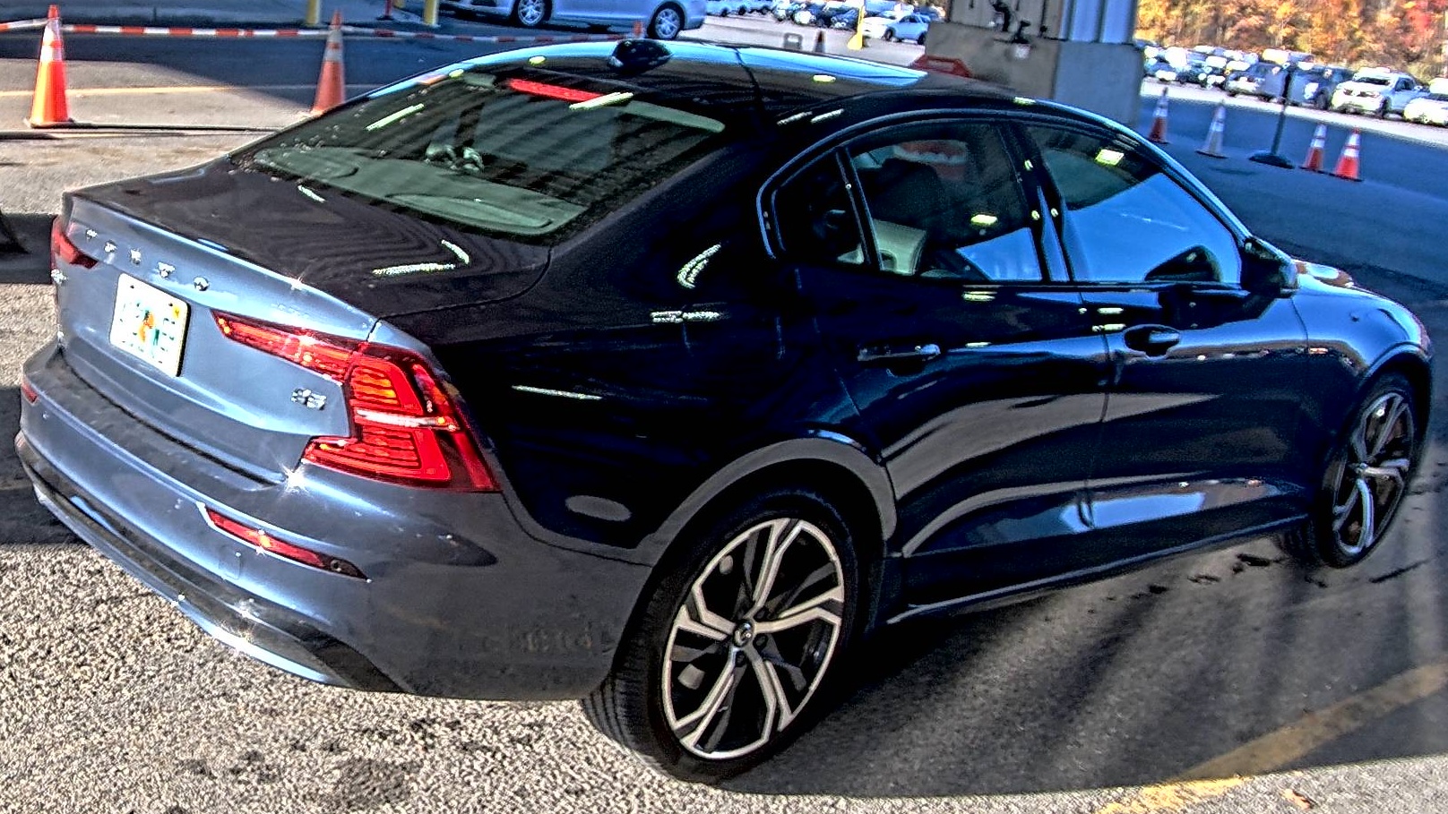 2024 Volvo S60 B5 Plus FWD