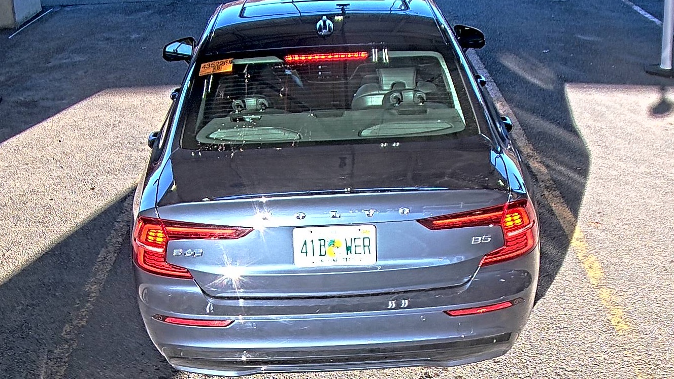 2024 Volvo S60 B5 Plus FWD