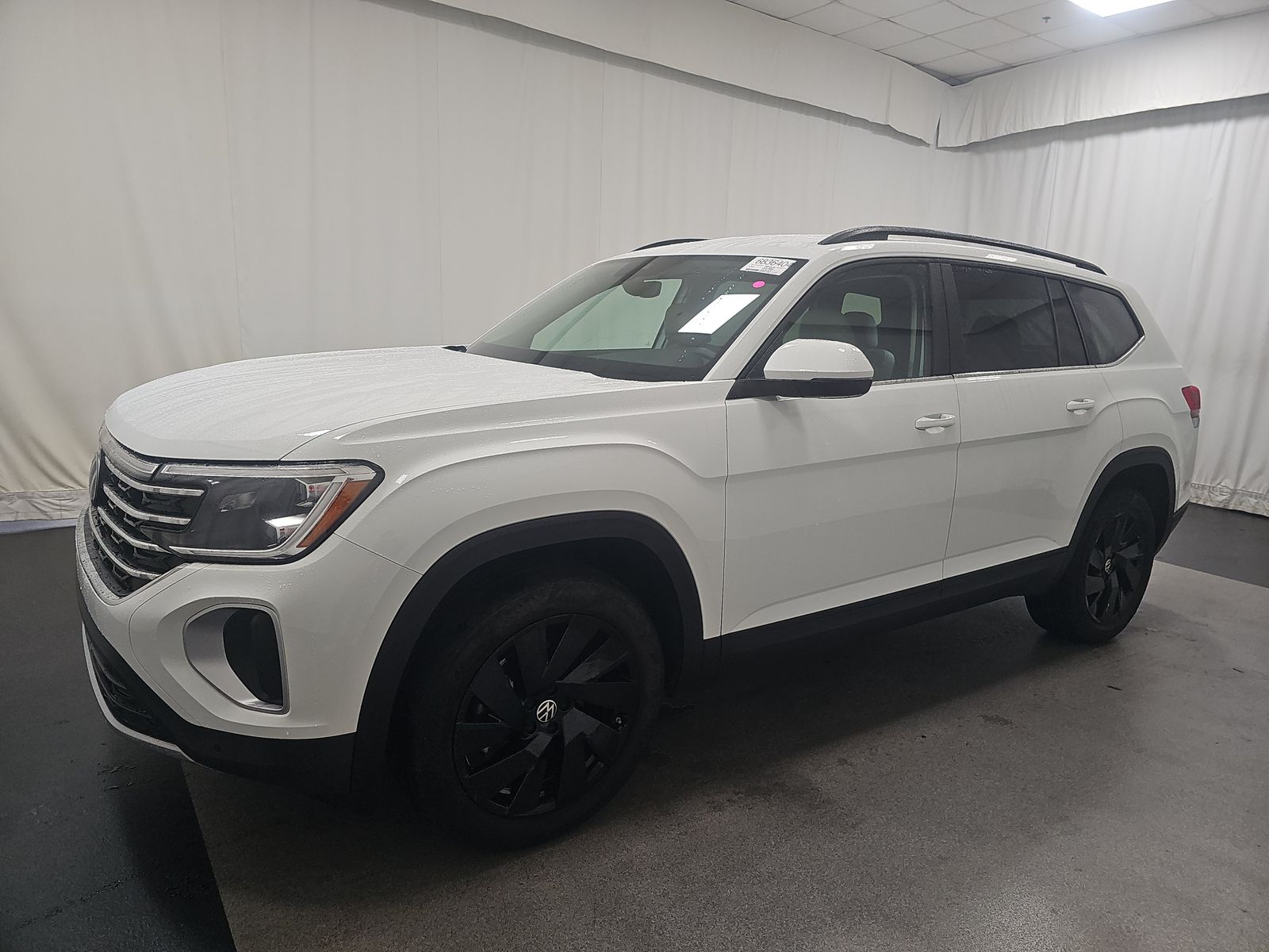 2024 Volkswagen Atlas 2.0T SE FWD