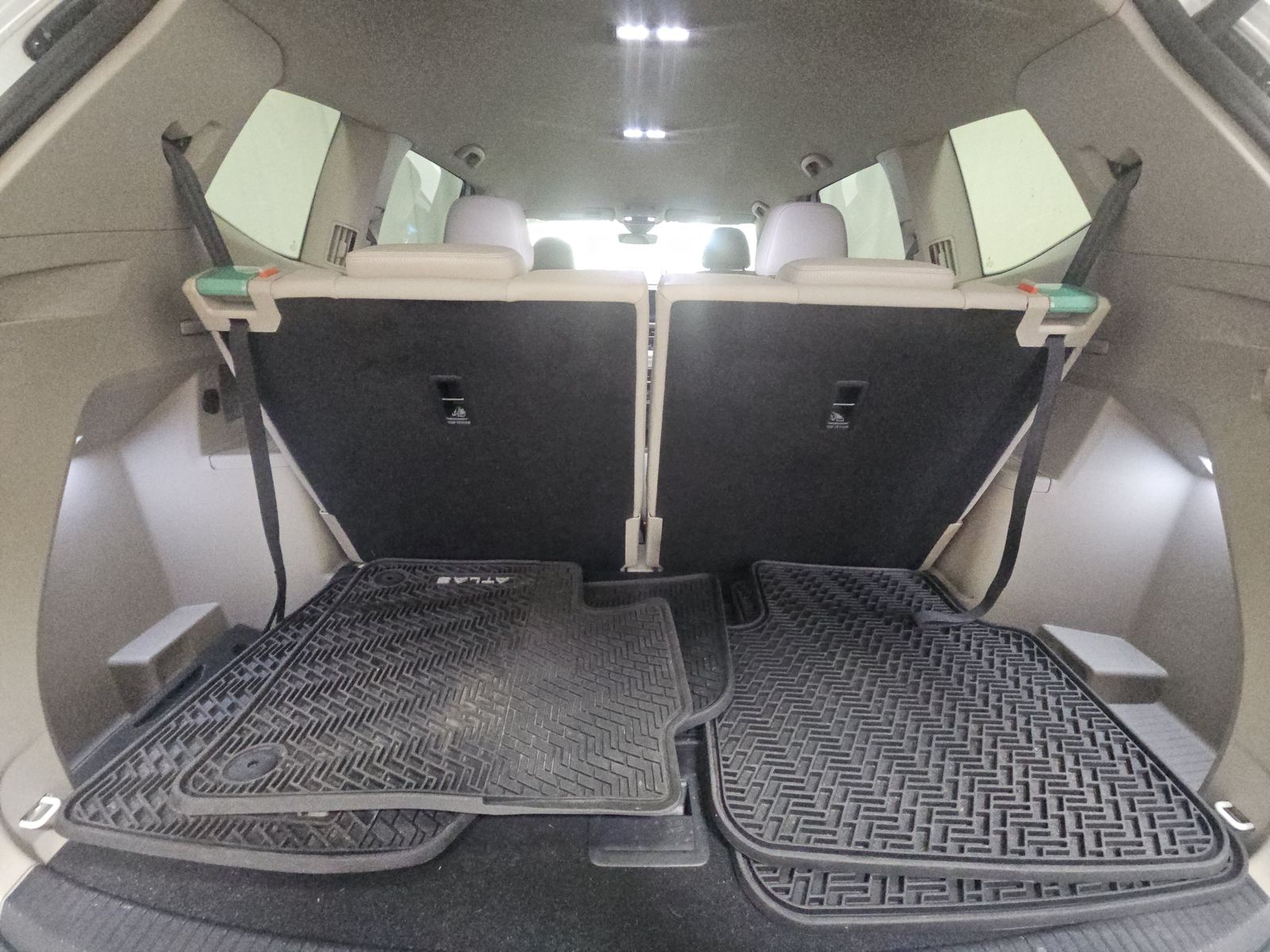 2024 Volkswagen Atlas 2.0T SE FWD