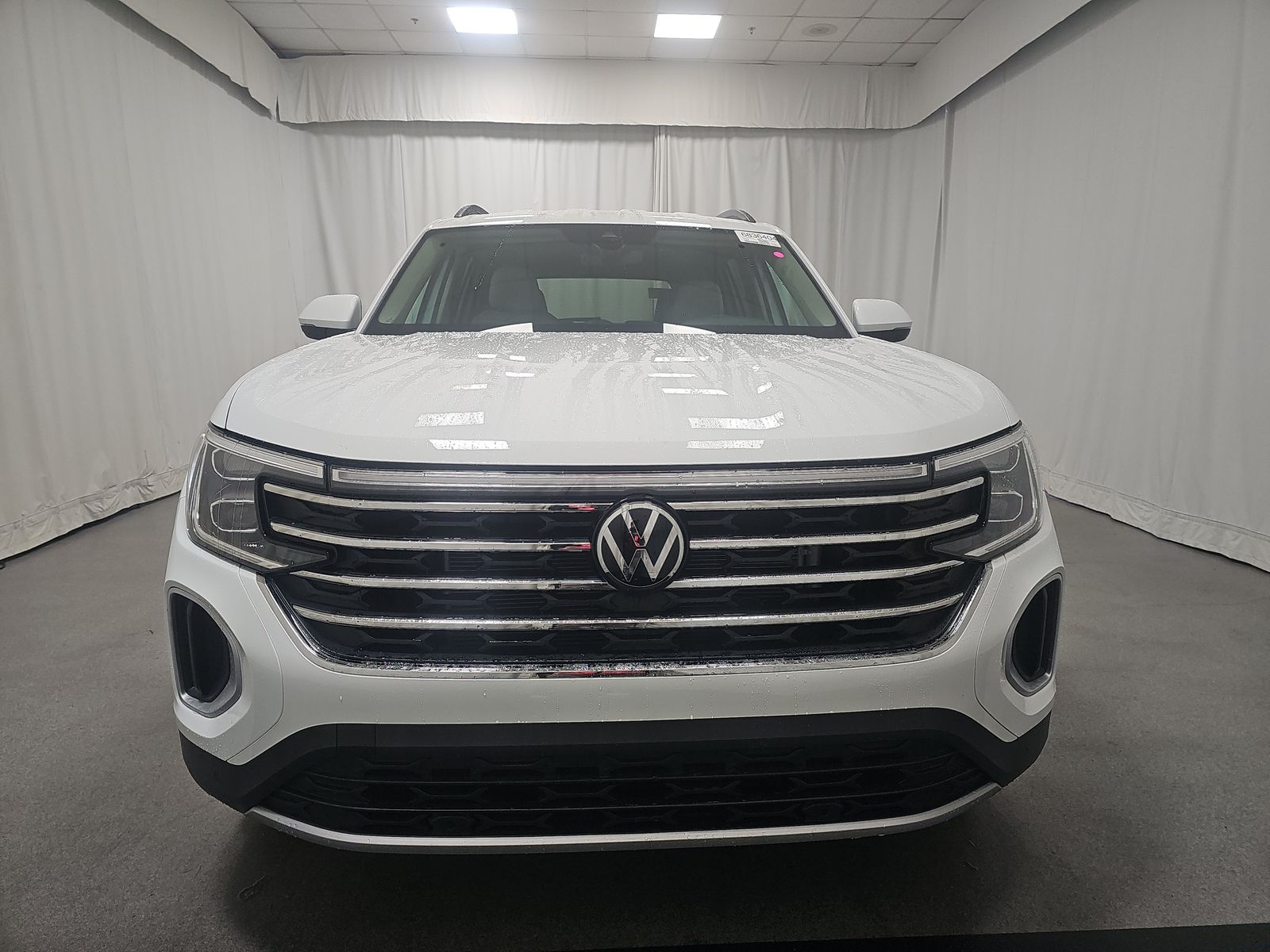 2024 Volkswagen Atlas 2.0T SE FWD