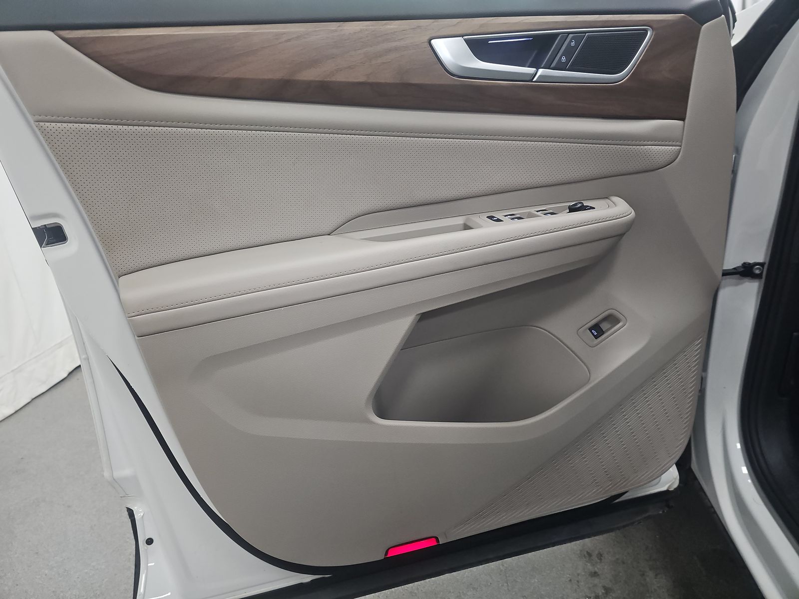 2024 Volkswagen Atlas 2.0T SE FWD