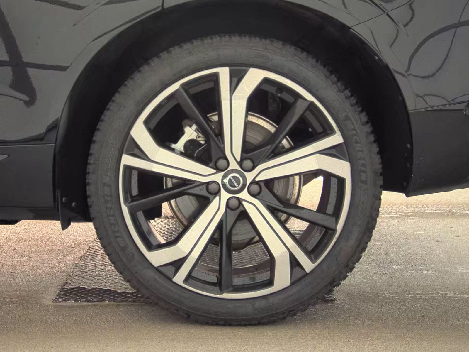 2023 Volvo XC60 Recharge T8 Ultimate AWD