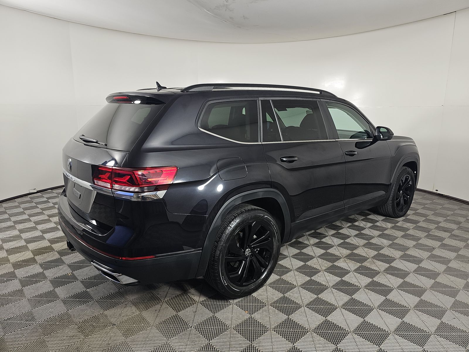 2023 Volkswagen Atlas 3.6L SE FWD