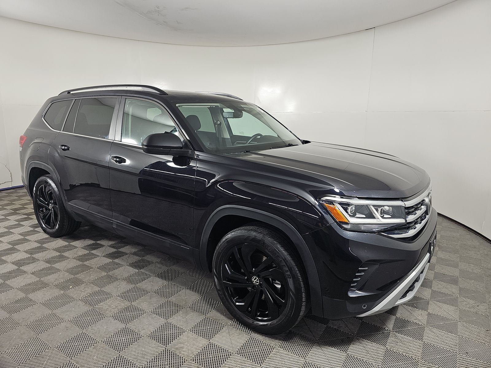 2023 Volkswagen Atlas 3.6L SE FWD