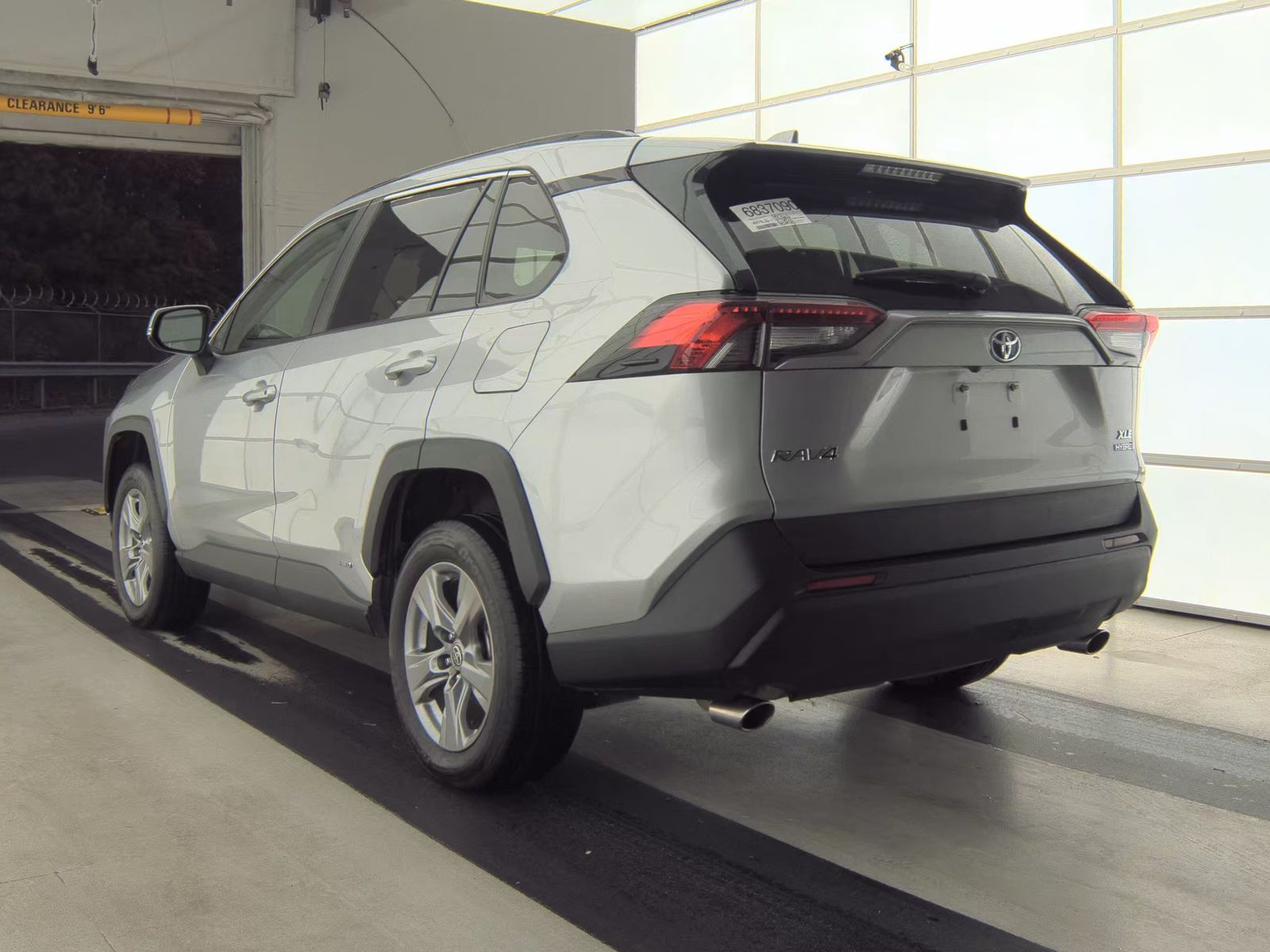 2023 Toyota RAV4 Hybrid XLE AWD