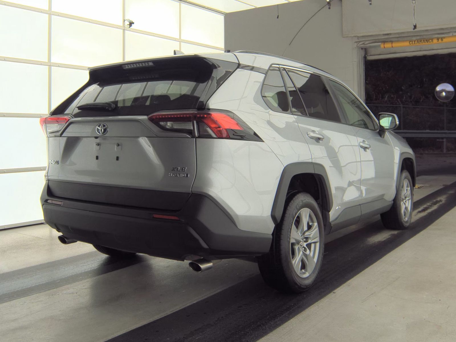 2023 Toyota RAV4 Hybrid XLE AWD