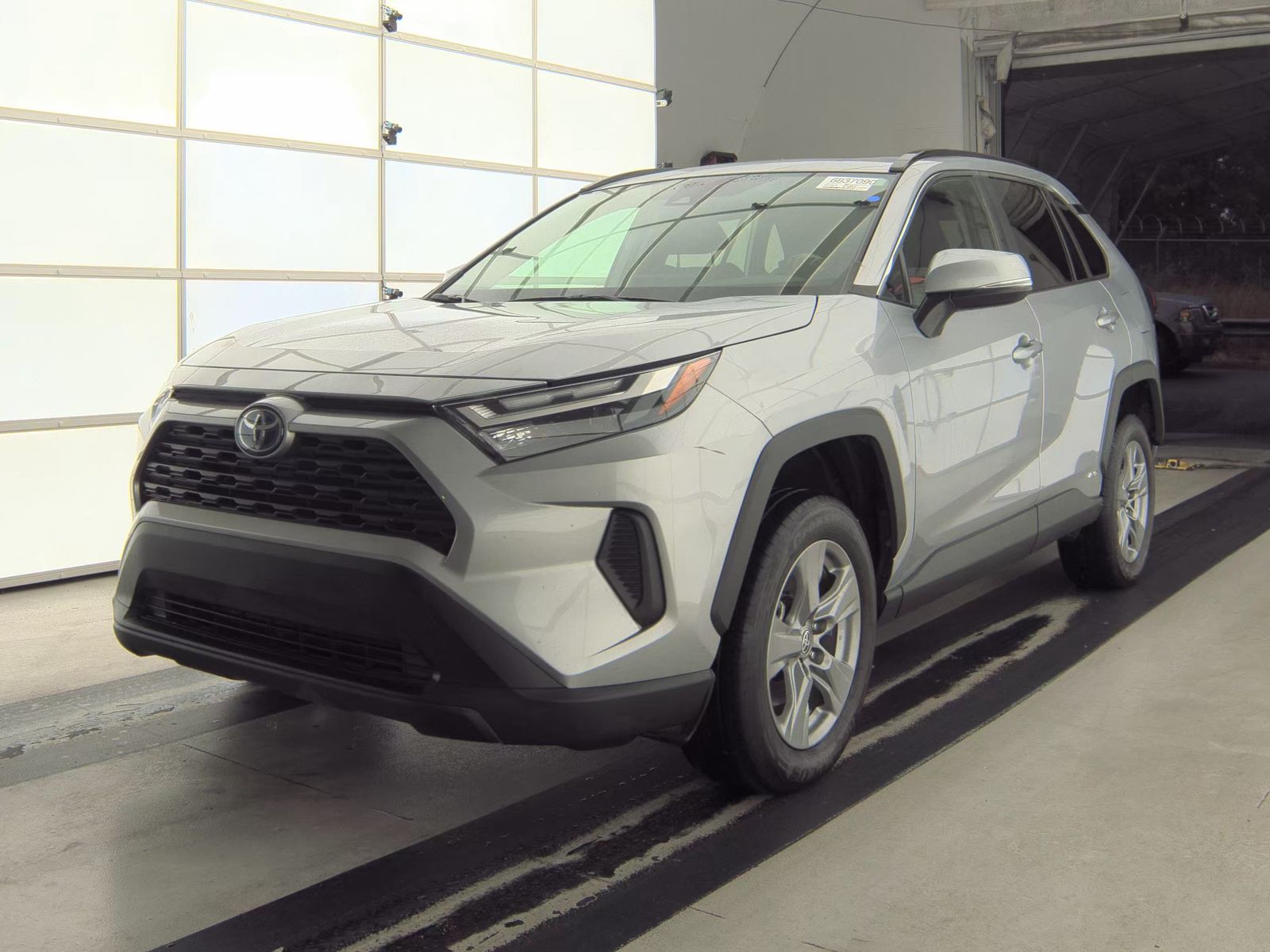 2023 Toyota RAV4 Hybrid XLE AWD