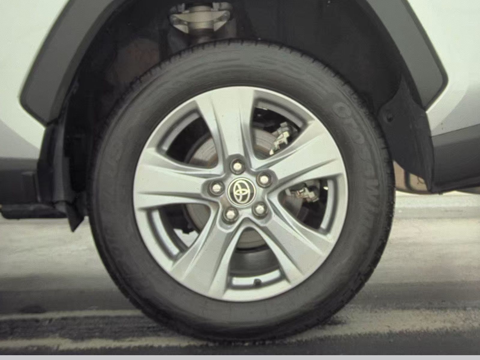 2023 Toyota RAV4 Hybrid XLE AWD