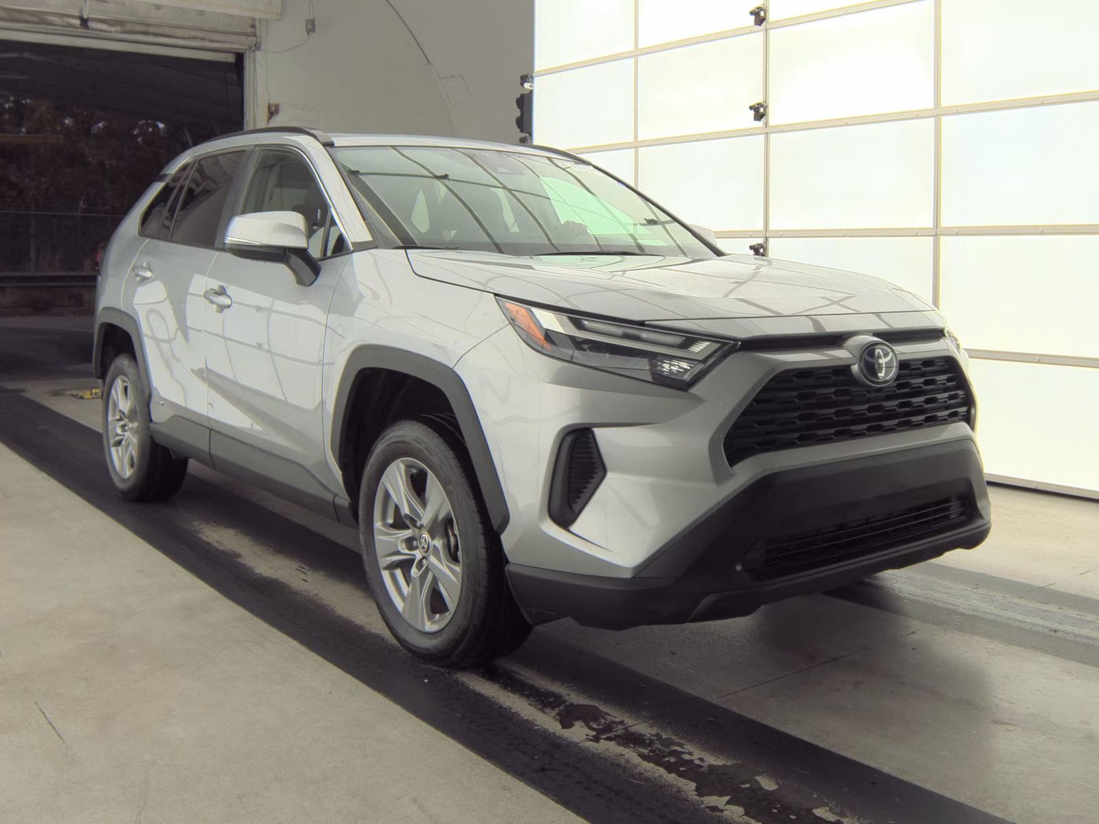 2023 Toyota RAV4 Hybrid XLE AWD
