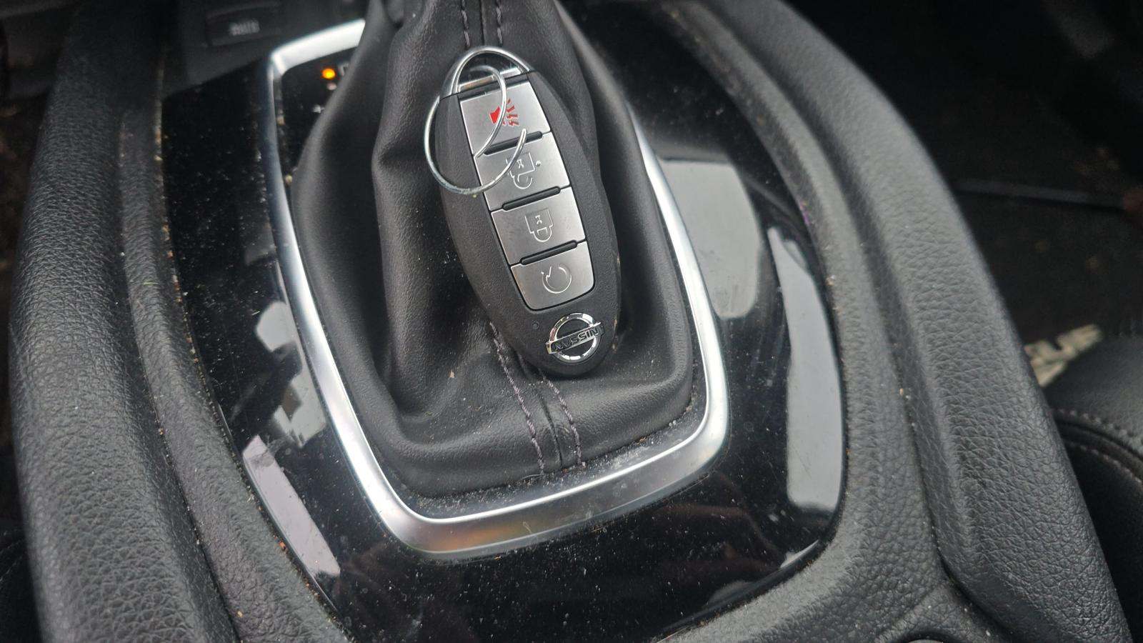 2022 Nissan Rogue Sport SL AWD