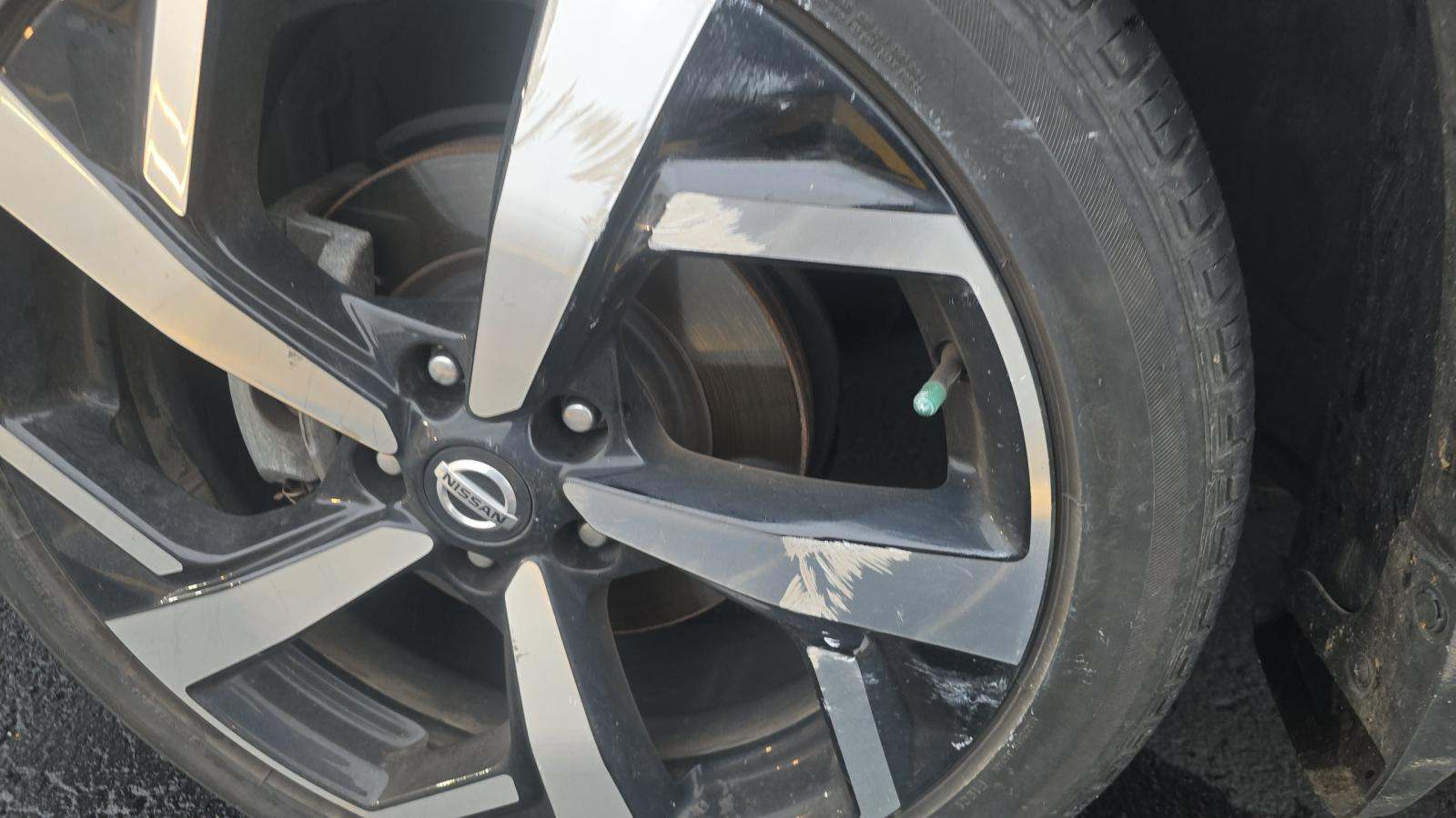 2022 Nissan Rogue Sport SL AWD