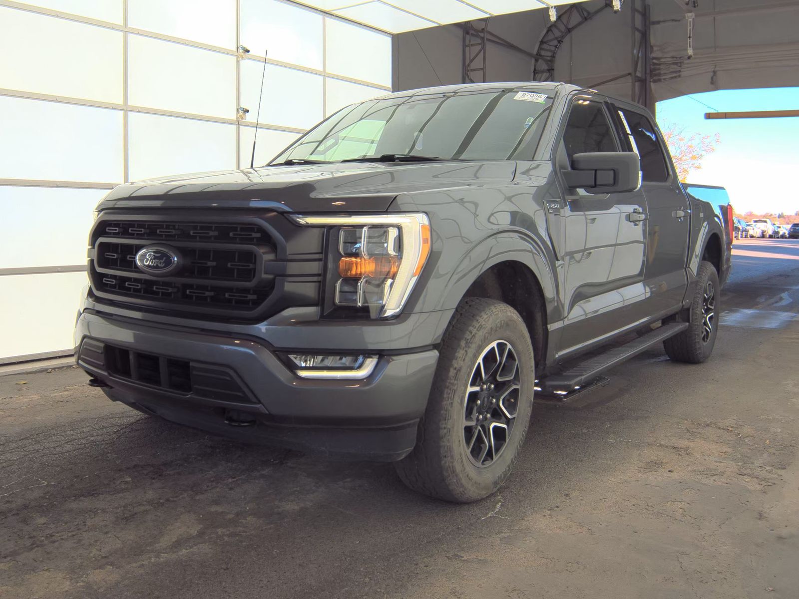 2022 Ford F-150 XLT AWD