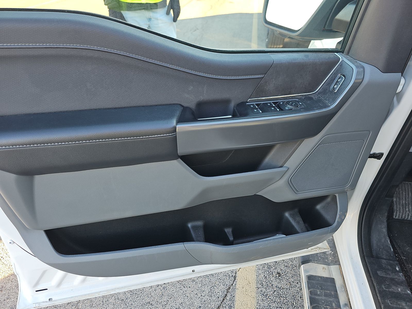 2024 Ford F-150 XLT AWD