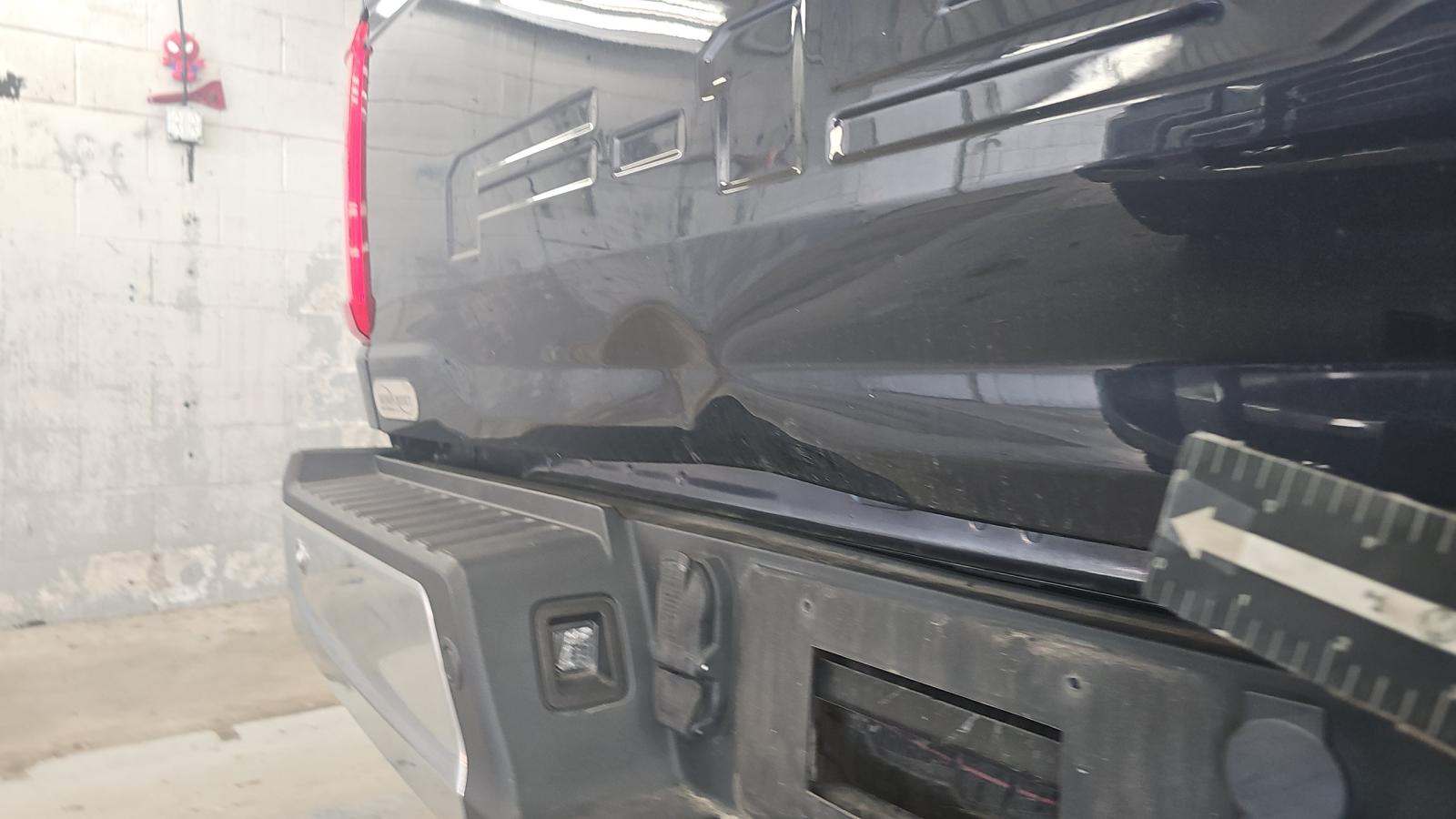 2022 Ford F-150 Hybrid Lariat AWD