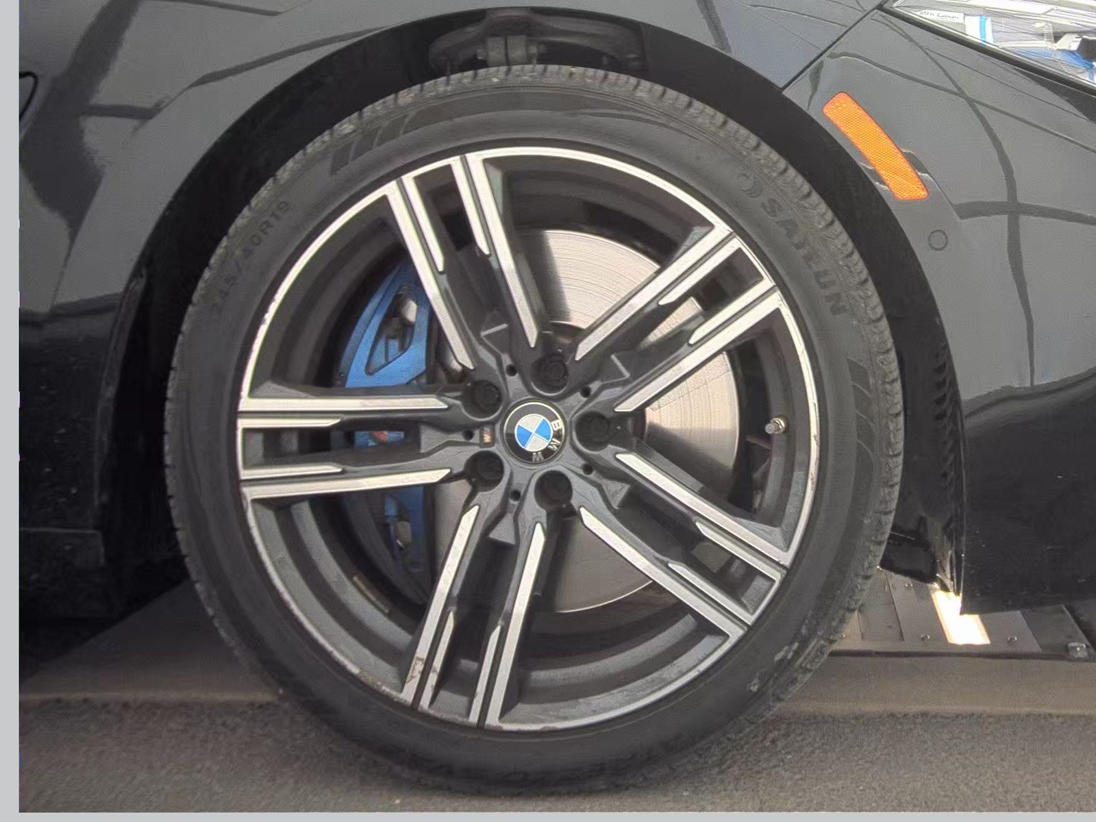 2025 BMW 8 Series 840i xDrive AWD