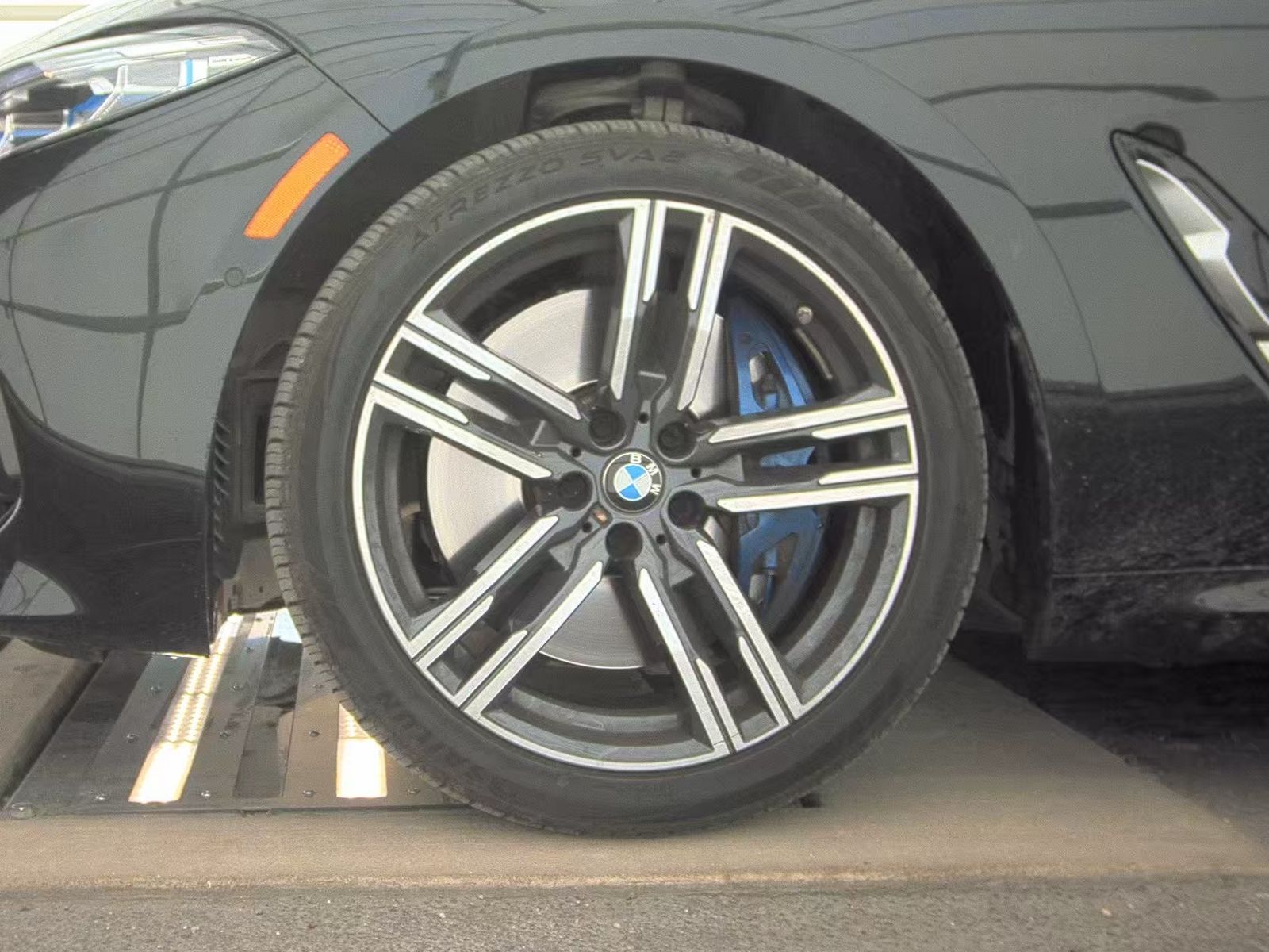 2025 BMW 8 Series 840i xDrive AWD